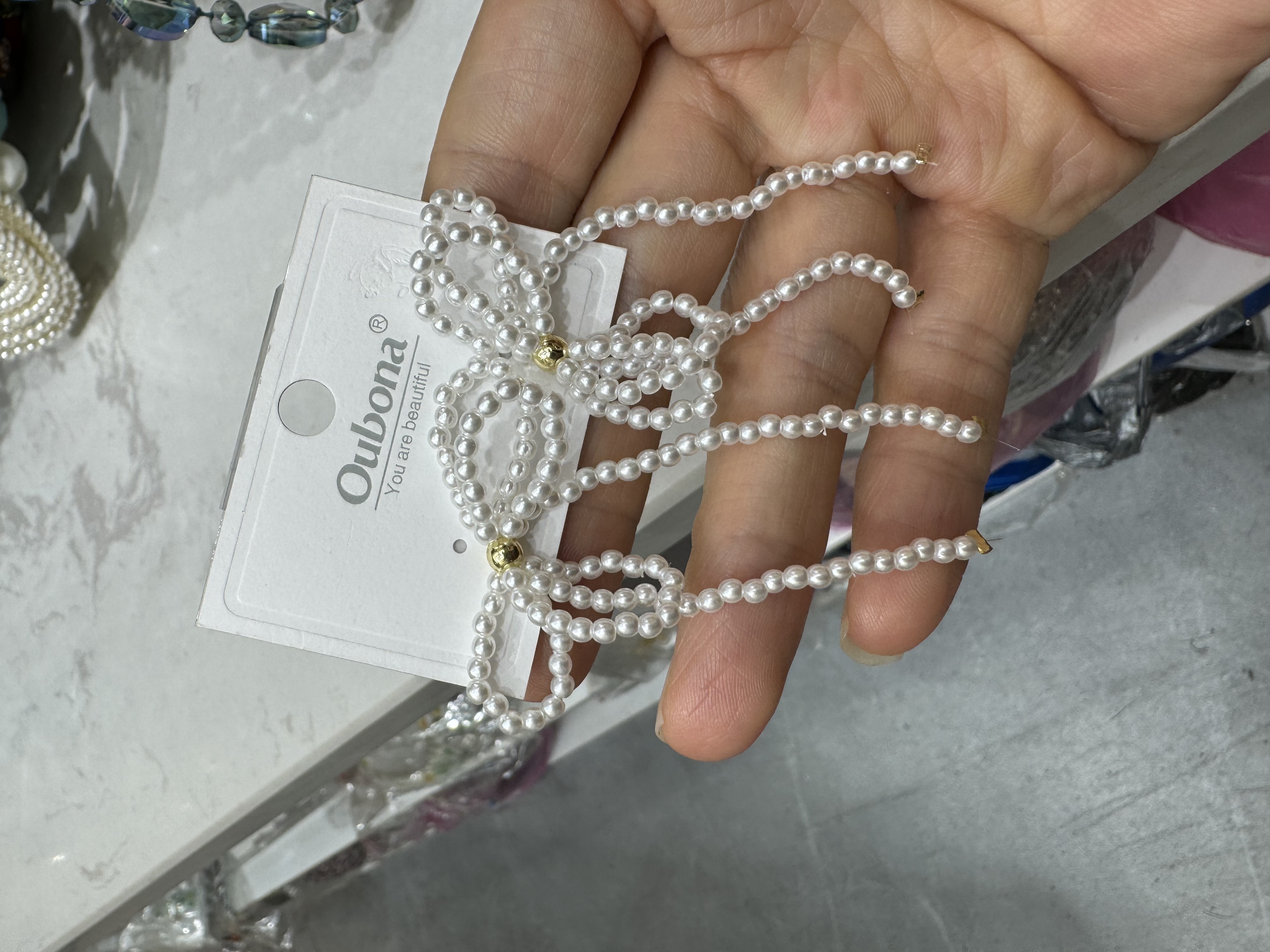 New anti-pearl bow earrings, trendy girl ear studs, handcrafted custom accessories, earrings, ear clips, glass earrings