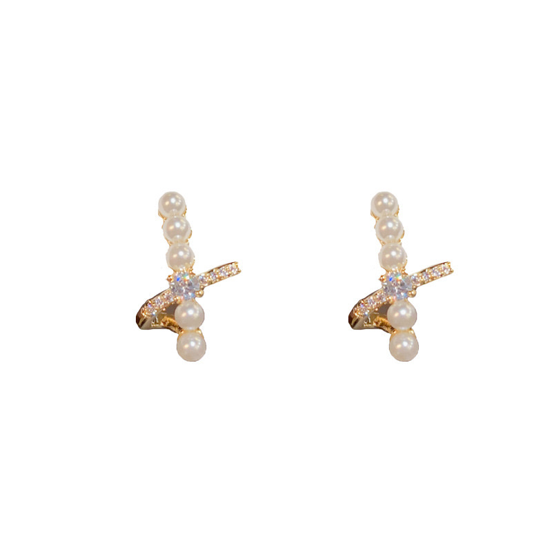 Cross-shaped stud earrings, pearl earrings, exquisite accessories, elegant for ladies, simple and fashionable stud earrings, various styles, cross-shaped stud earrings, versatile and fashionable stud earrings, student accessories, anti-allergy, exclusive for e-commerce Application Scenario
