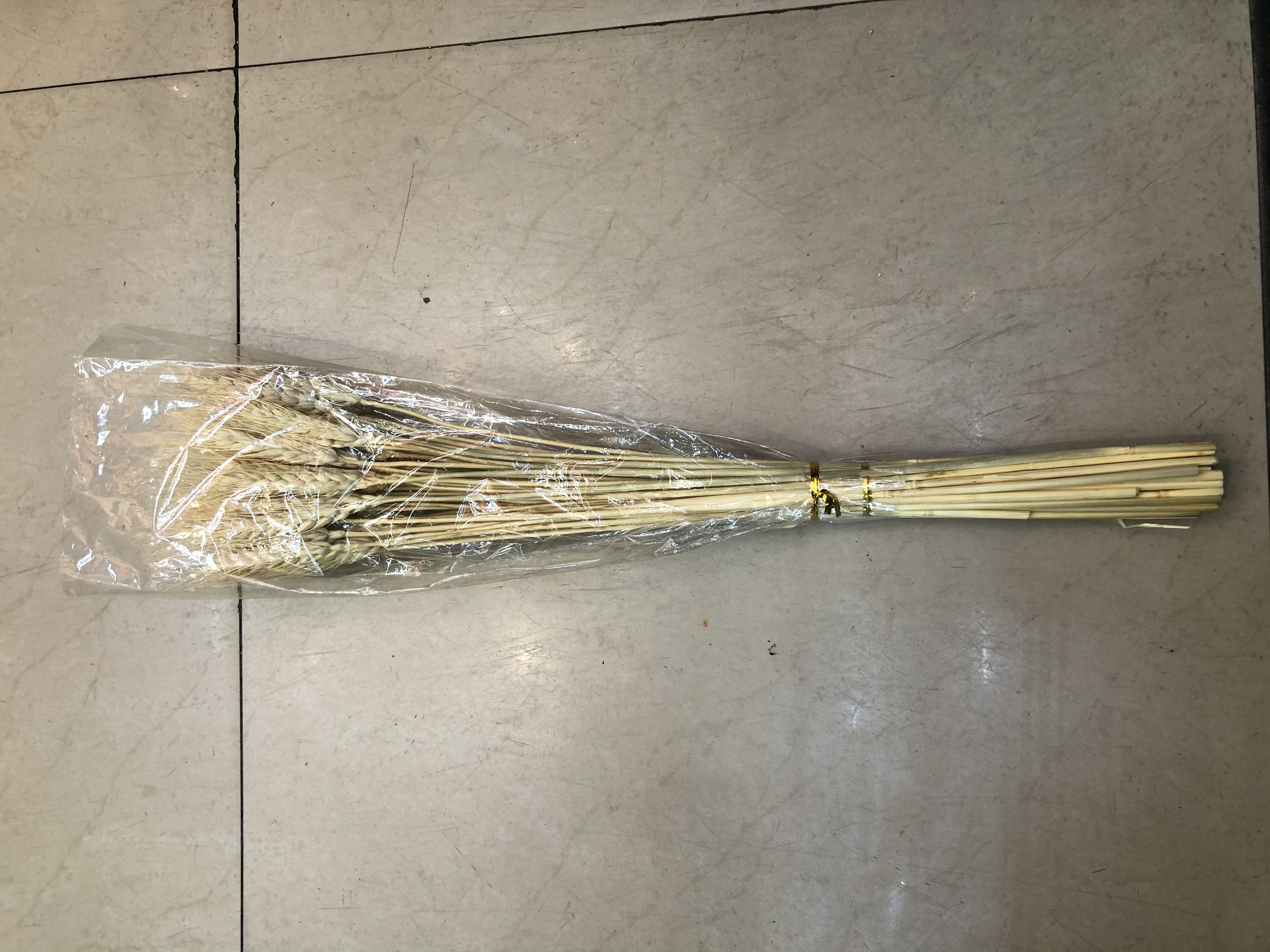 鲜花包装纸/蝴蝶结辅料/雪点纱/蝴蝶结配件布料/毛毡爱心贴片细节图