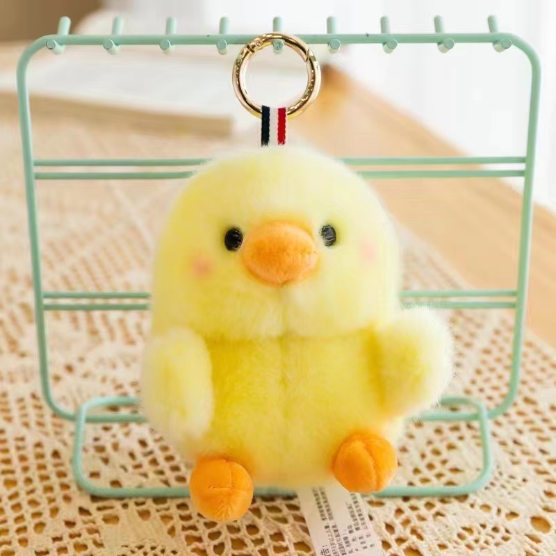 Creative simulation wool material simulation animal keychain dolls, plush toys, panda hamster claw machine dolls, gifts, annual meeting giveaways wholesale Item Picture