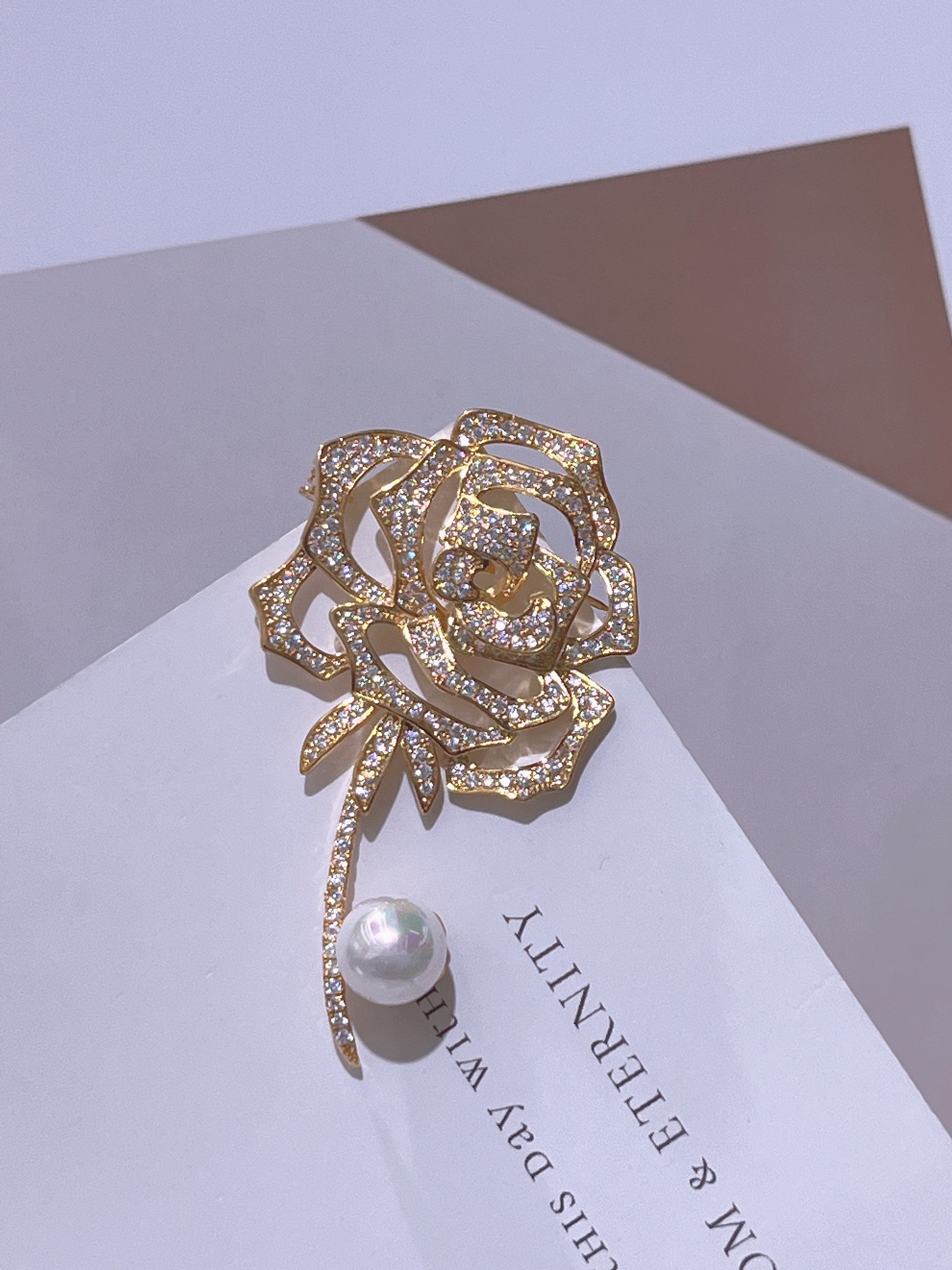 11040850金色玫瑰花胸针高档女简约高级感胸花吊坠两用详情图3