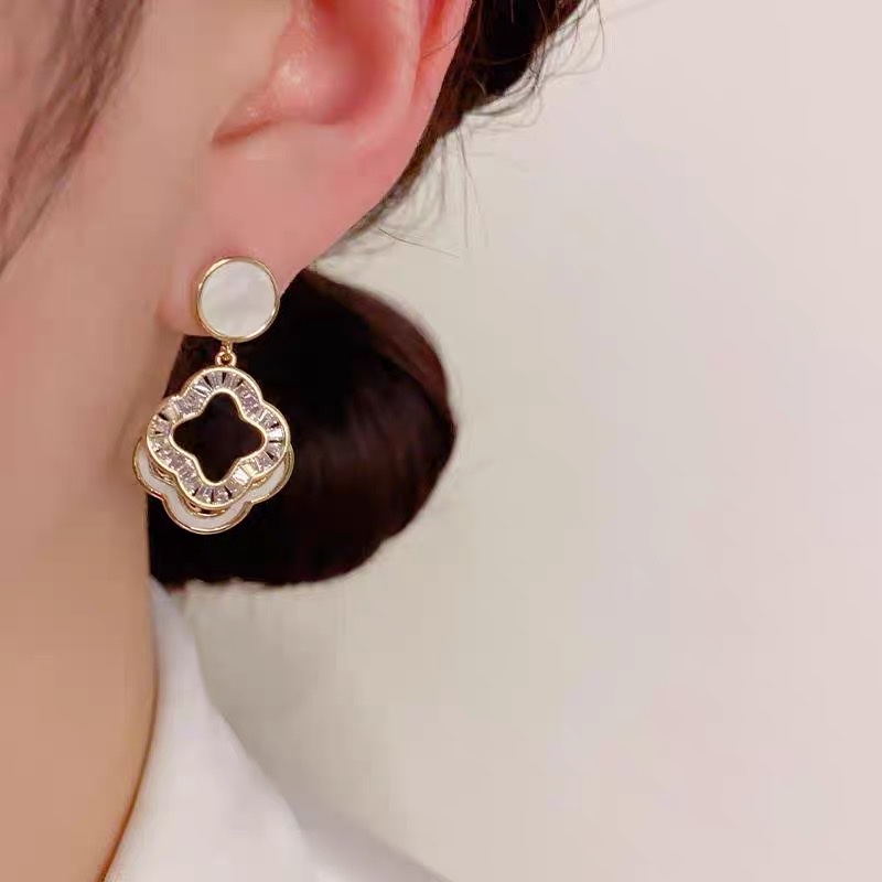 s925银针平安锁猫眼石耳环女轻奢小众设计感高级耳钉2023年新款潮