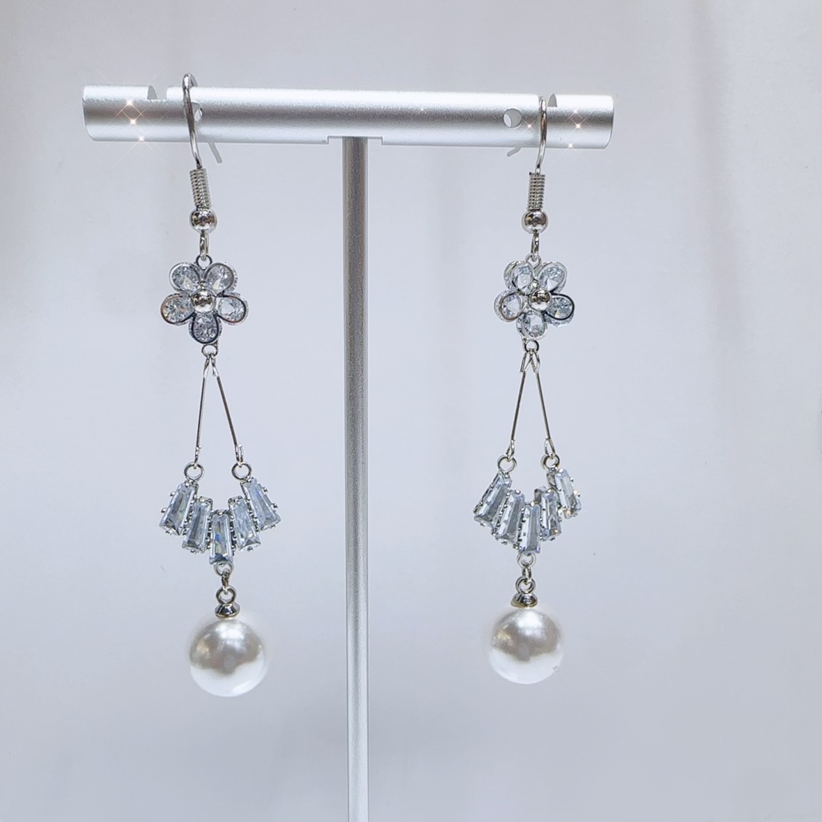 日韩风 新款蝴蝶结 镶嵌超闪锆石耳环 女超仙长款流苏设计感耳钉耳饰明星同款耳环锆石耳环批发细节图