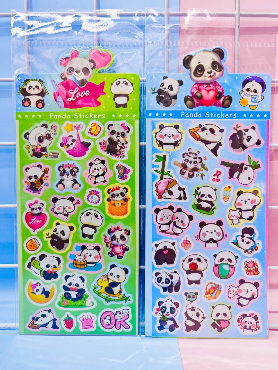 Disney cartoon creative stickers, Sanrio bubble stickers, and Bloy's exquisite Christmas decorative stickers are unique and full of fun