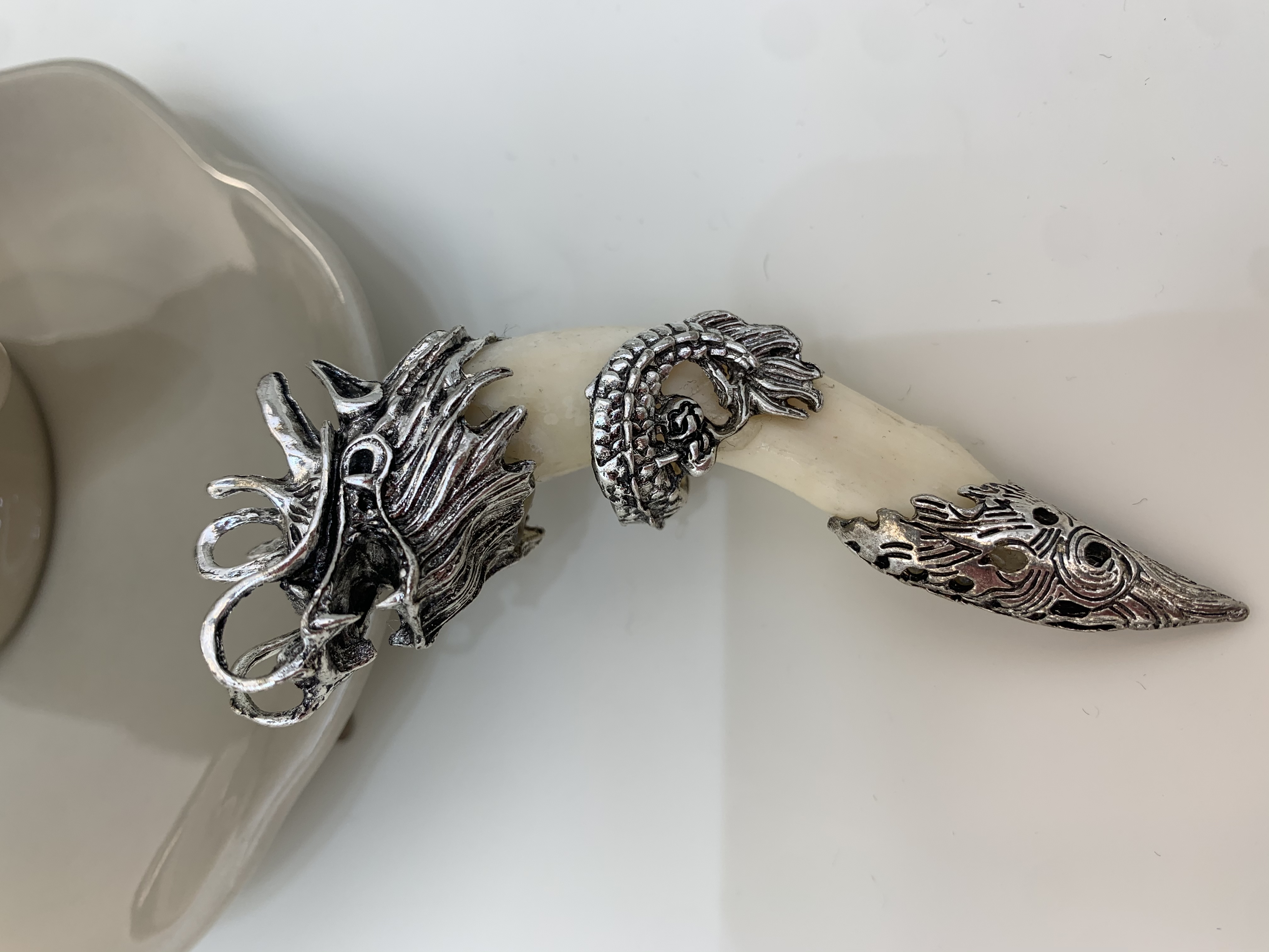 龙头猪牙项链锆石吊坠 不锈钢配件 高档饰品 时尚潮流吊坠精致耐用