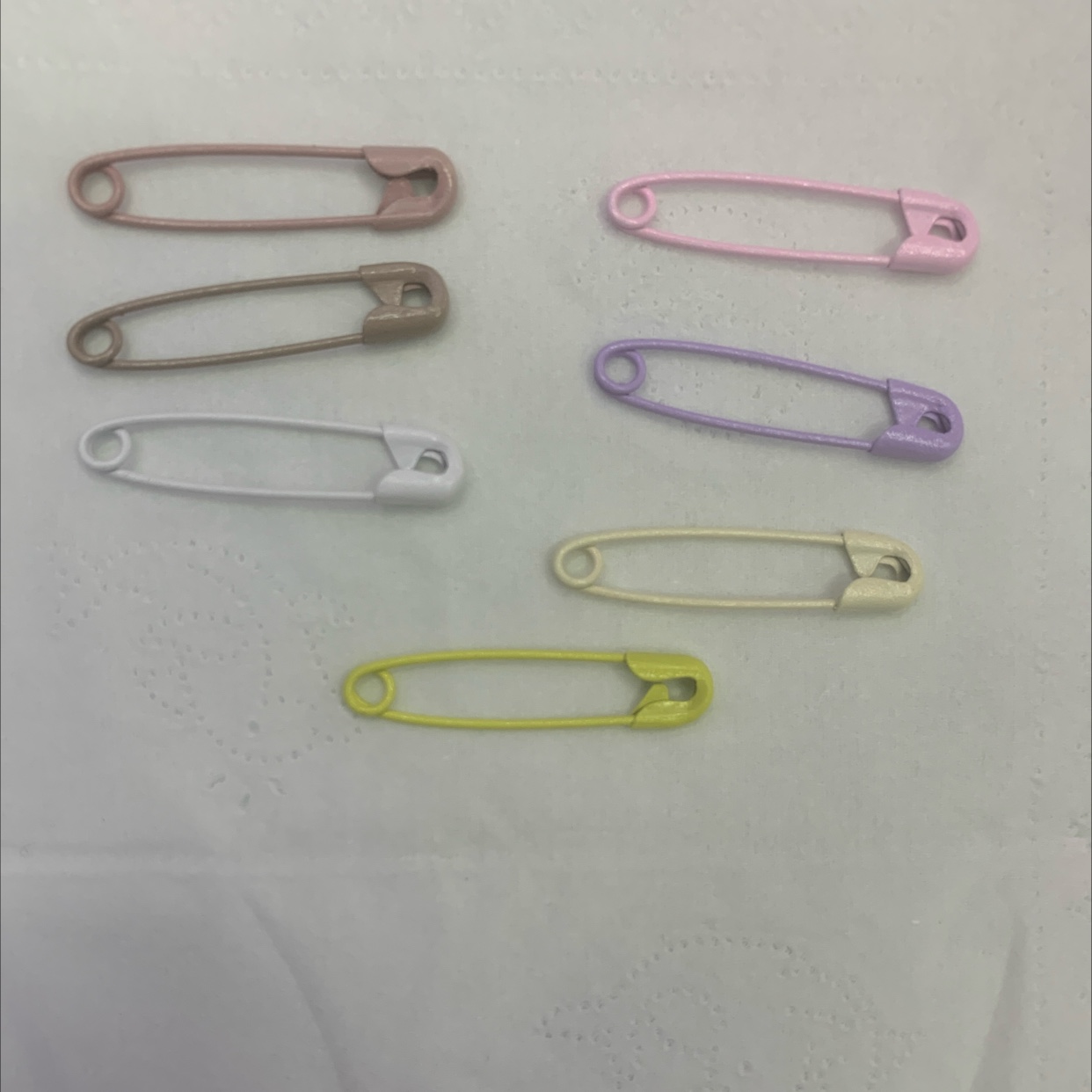 3-3 -دبوس معدنية، دبوس معلق بعلامة زر معلق على شنطة معدنية details Picture