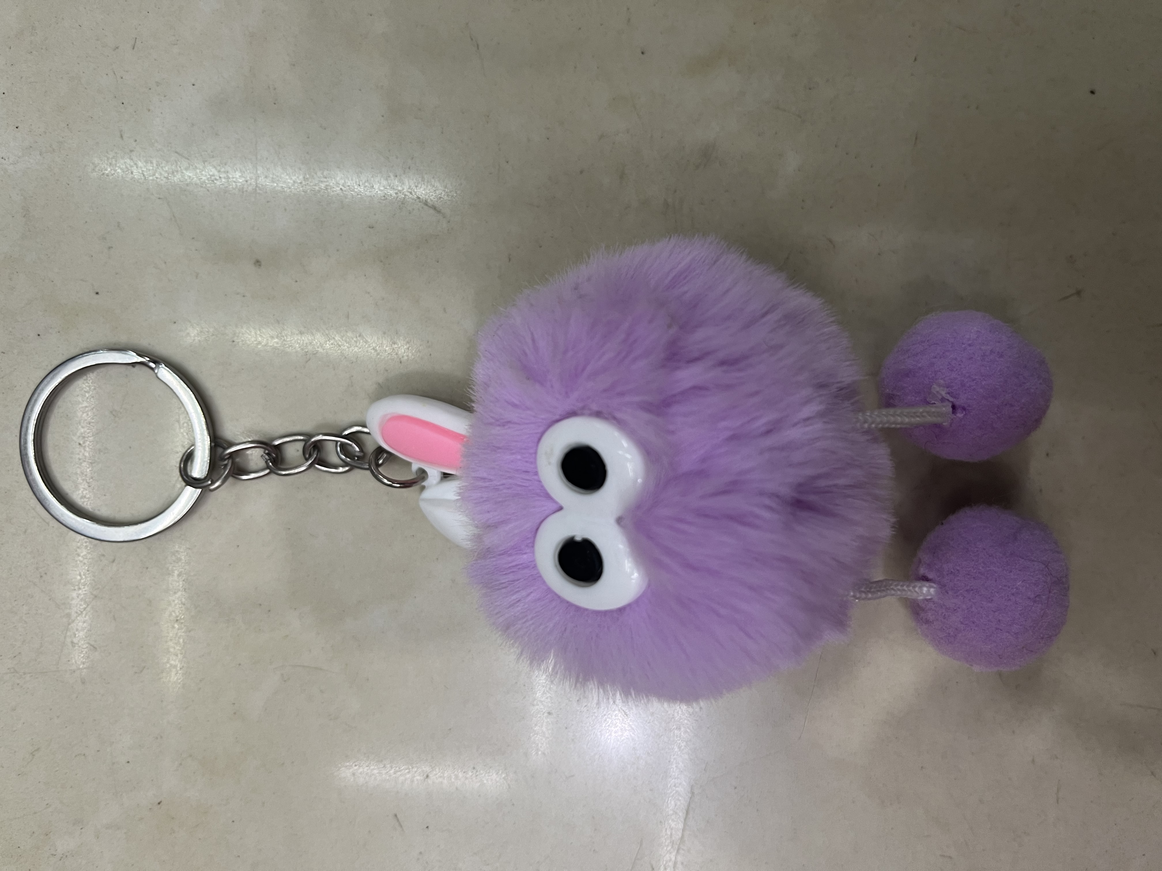2024新款可爱女士钥匙扣防锈耐用 时尚潮流钥匙挂件毛绒挂件包包挂件详情图8
