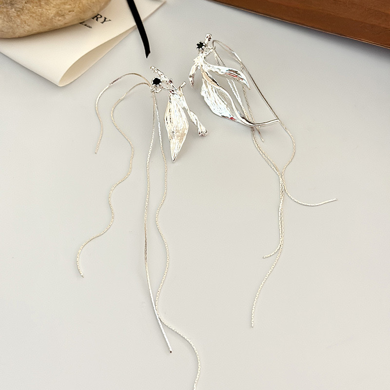 小众设计时尚长款仙气步摇流苏耳环镀银亮闪闪灵动飘逸耳饰耳夹女 细节图