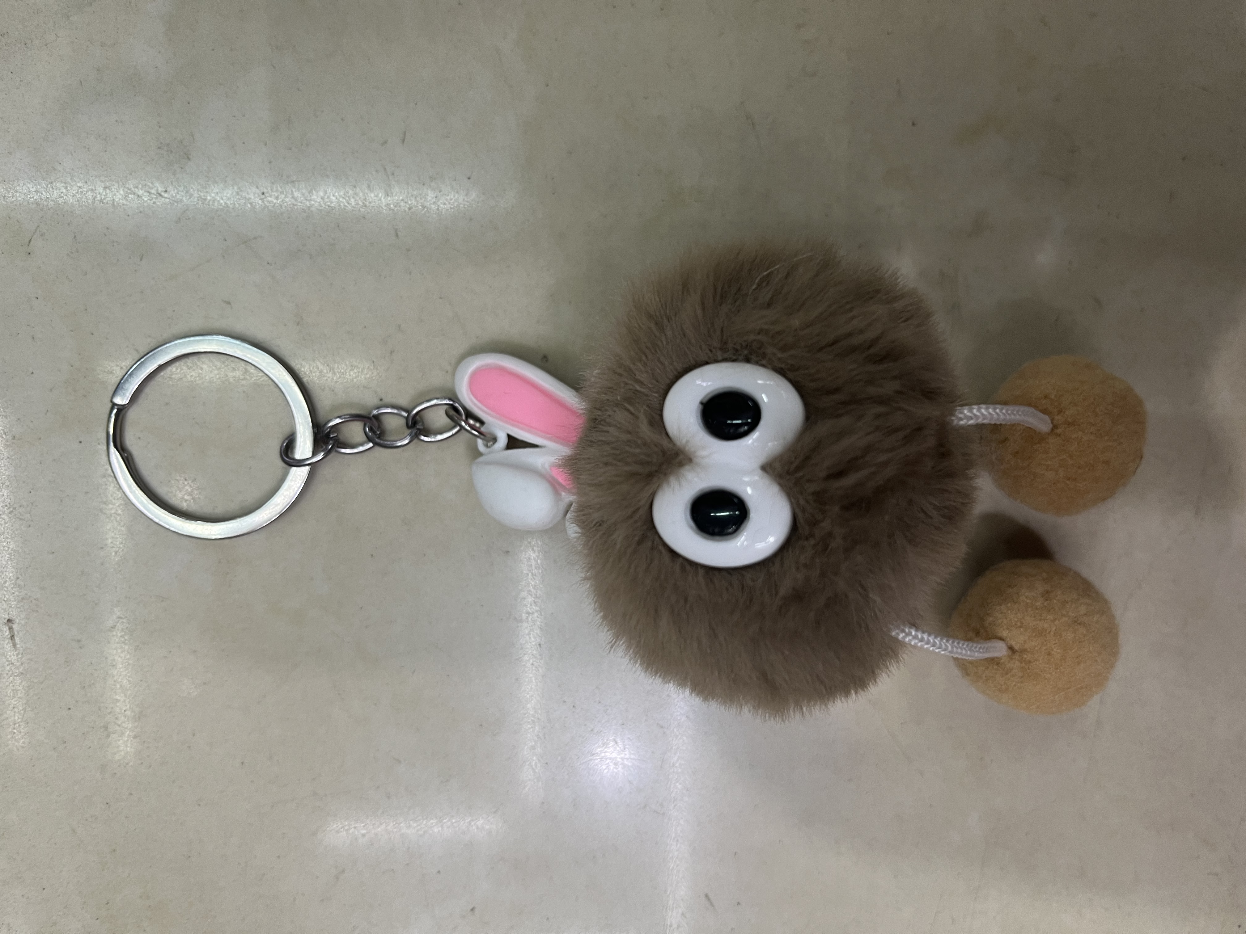 2024新款可爱女士钥匙扣防锈耐用 时尚潮流钥匙挂件毛绒挂件包包挂件详情图7