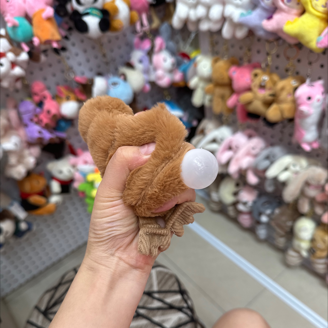 卡皮巴拉/棉花娃娃/布偶挂件/毛绒玩具钥匙扣/龙虾毛绒玩具细节图