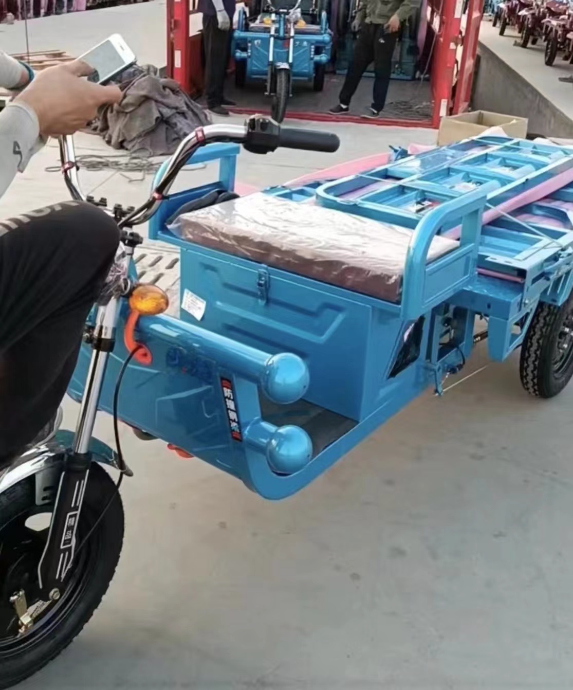 The electric tricycle, A 1.5-meter A heavy-duty tricycle, agricultural tricycle, electric vehicle, elderly mobility electric vehicle, electric vehicle battery, Super Wei battery, electric tricycle has been updated with three 3c detail image 3