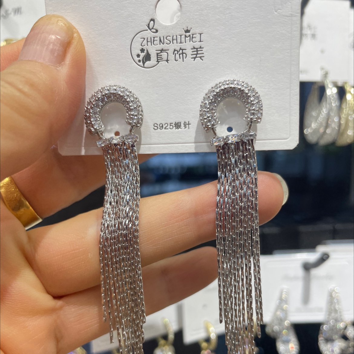 锆石镶嵌长流梳耳环耳饰明星同款耳环爆款925 针产品图