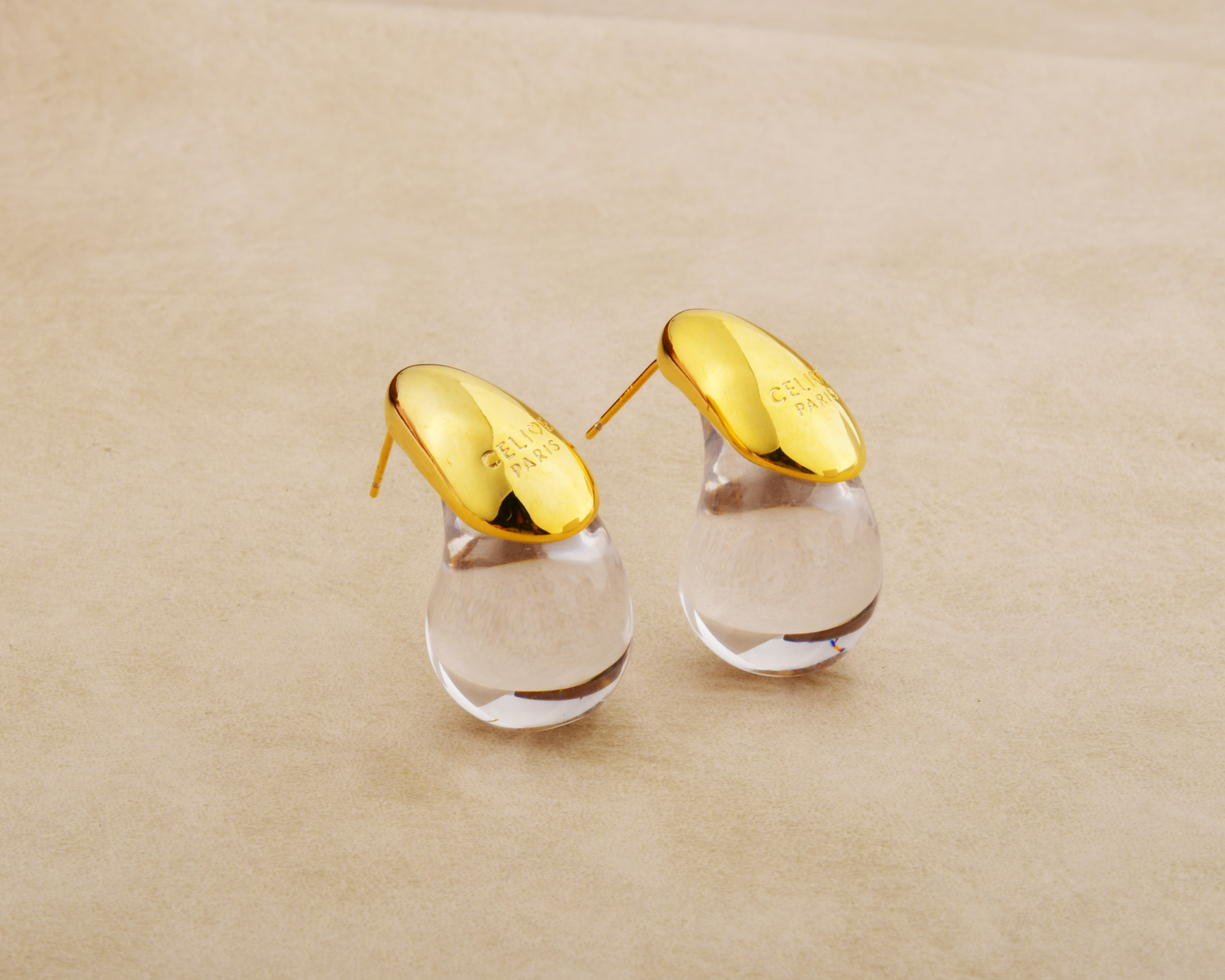 Exquisite earrings, star-style earrings, fashionable and trendy earrings, dazzling and sparkling earrings, female star-style earrings
