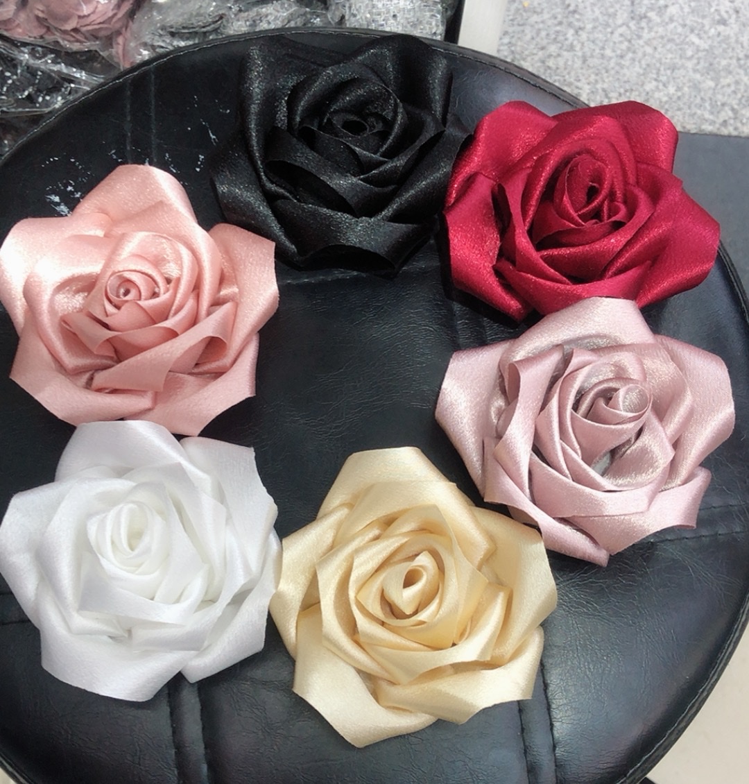 DIY爱好者 花朵配件饰品DIY材料包 串珠手链项链制作套装 创意手工艺品打造 颈链配件