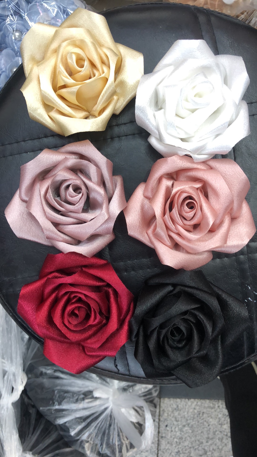 DIY爱好者 花朵配件饰品DIY材料包 串珠手链项链制作套装 创意手工艺品打造 颈链配件产品图