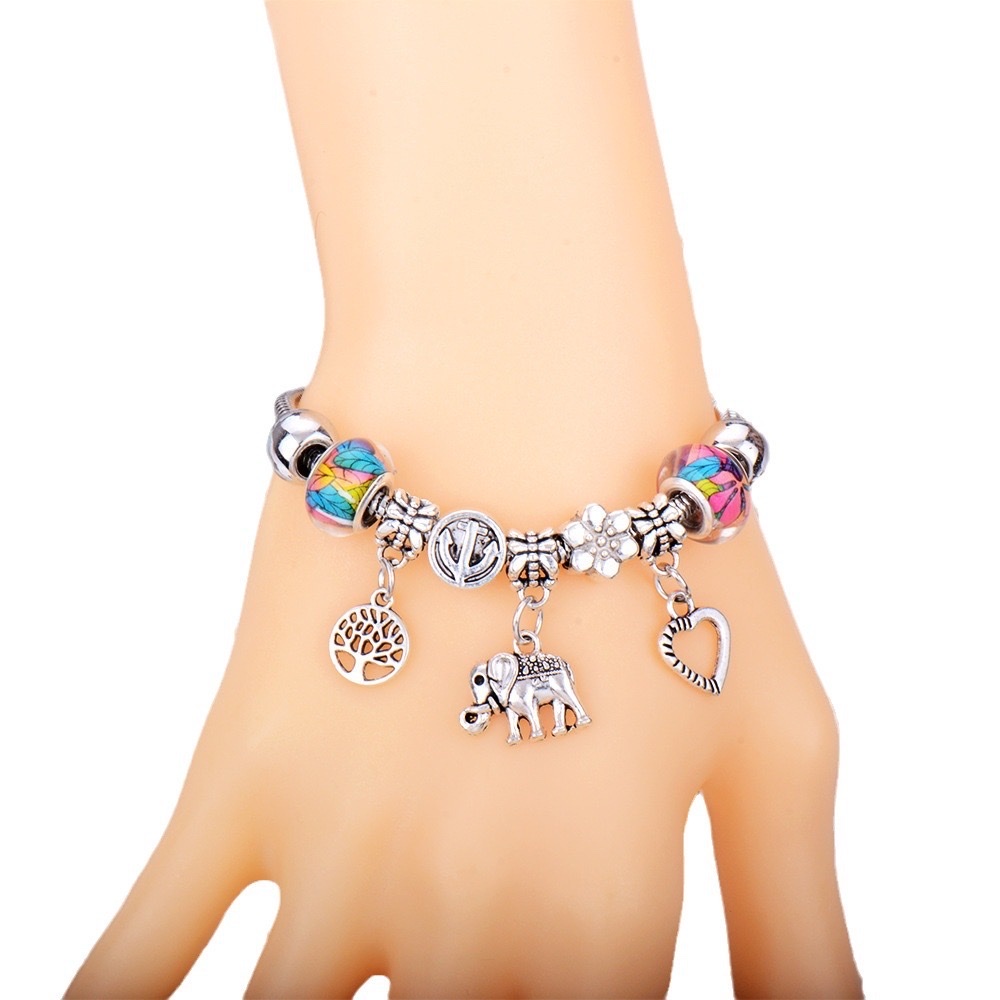 五彩绳编织朱砂元素手链 手串首饰 时尚潮流女士手腕装饰品 简约个性风格手链细节图