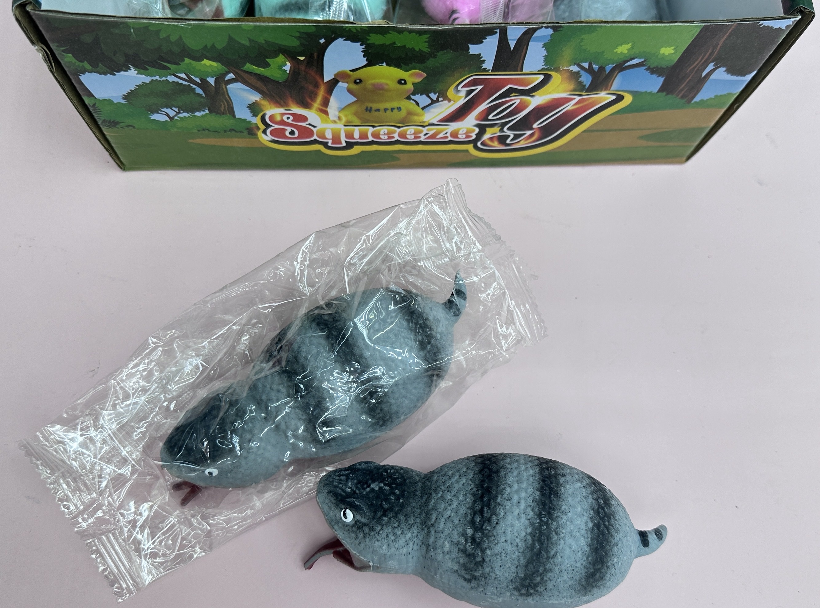 蛇🐍仿真面粉玩具三个颜色混装12个装一盒288个装一箱（24盒）详情图4