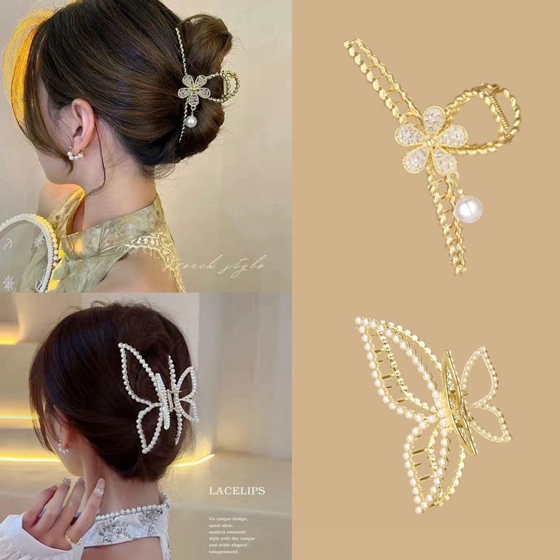 Adult-style crown headwear, elegant and refined hair accessory, regal style, crown hair accessory, fashionable and trendy headwear detail image 3