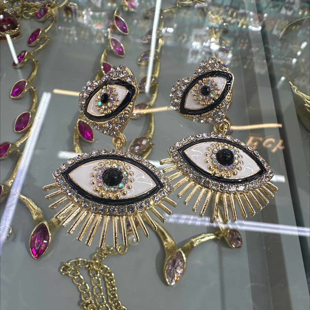 眼睛耳环女款饰品 明星同款耳饰 炫彩闪耀时尚耳环 轻奢耳饰礼物精选