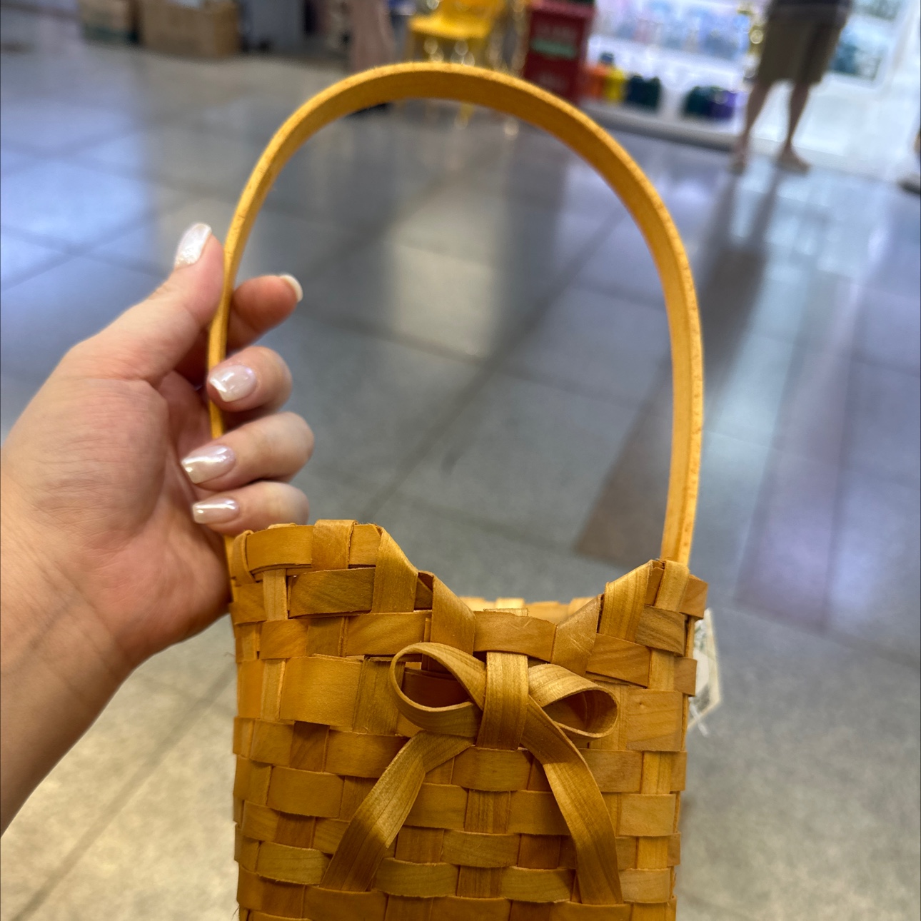 Woven bamboo baskets, flower baskets, gift decorations, artificial flower arrangements, flower art pieces, beautiful and practical flower baskets, home furnishings