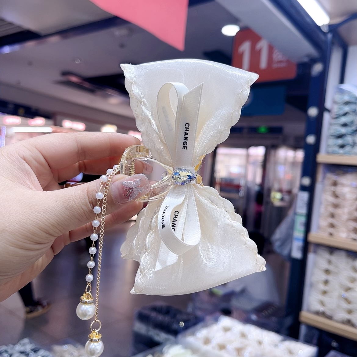 创意饰品鲨鱼夹 发饰发夹 抓夹 独特设计 时尚潮流 头发装饰品 简约大方细节图