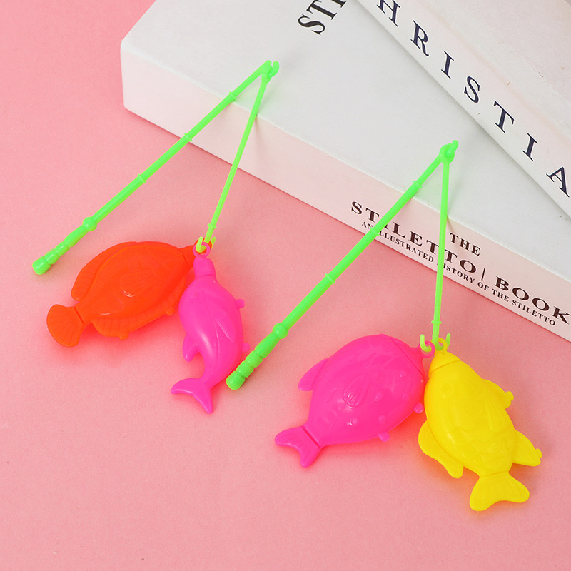 卡通创意钓鱼小玩具儿童节节日小礼物玩具过家家小礼品白底实物图