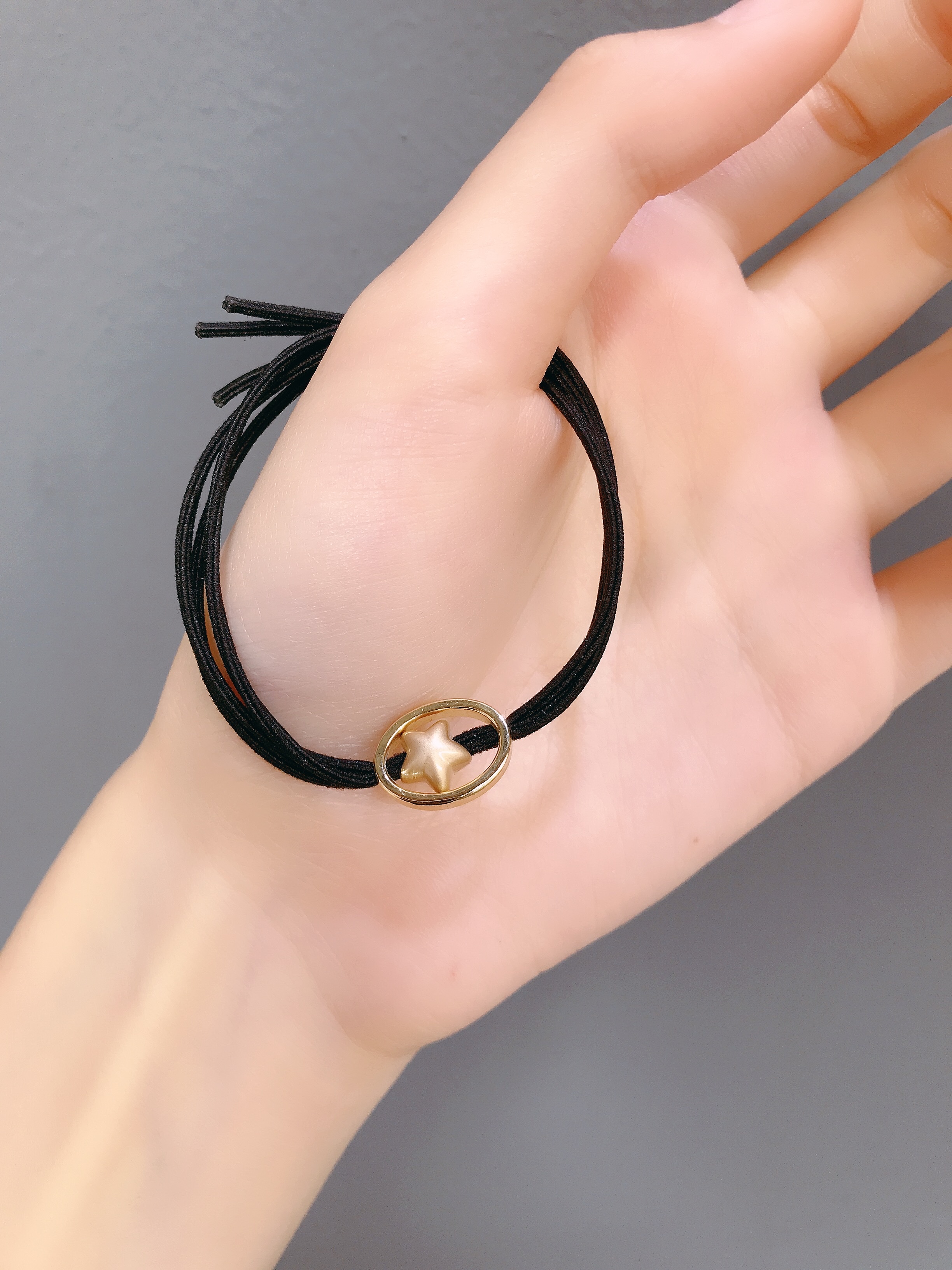 打结皮筋穿合金发饰，创意合成精致发圈头绳详情图3