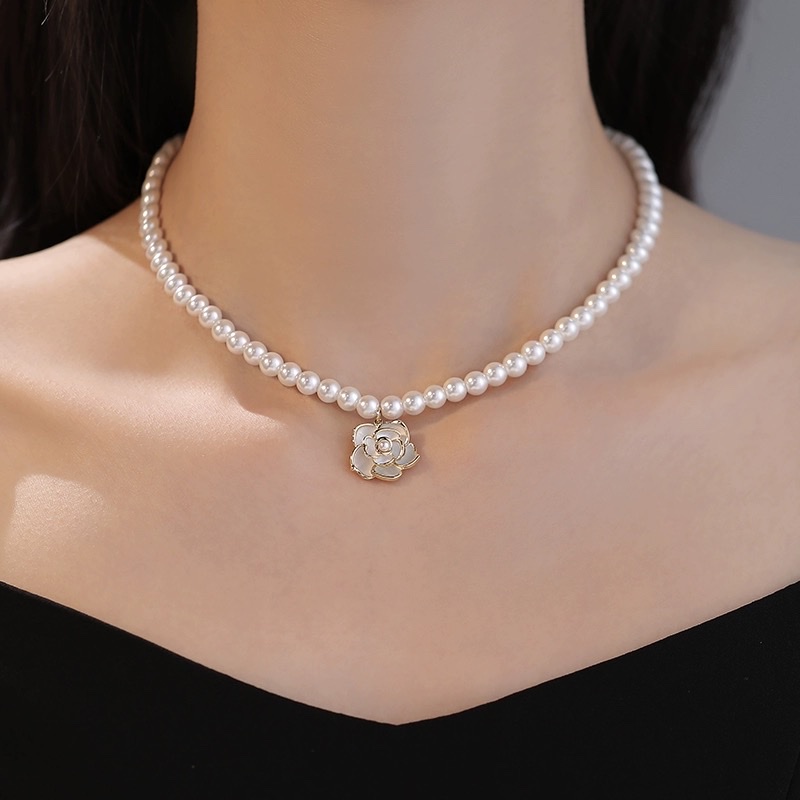 玫瑰花珍珠项链珍珠项链女短款 优雅贵气 简约时尚 高质量珍珠 高档礼物详情图2