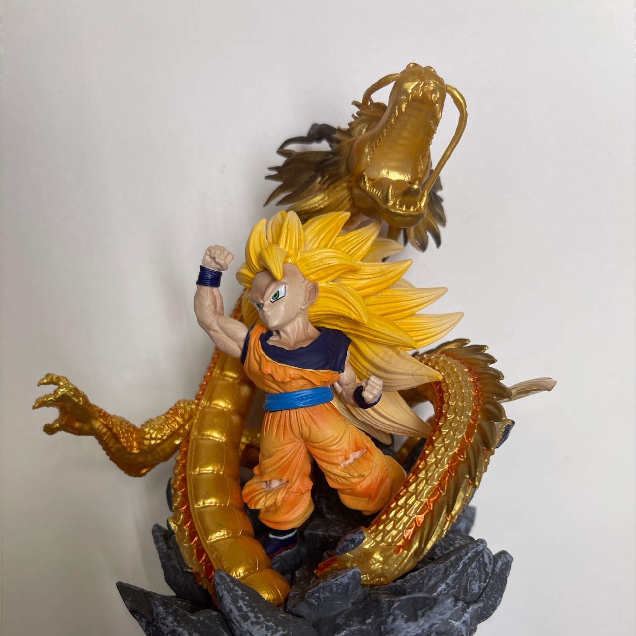 金色小神龙