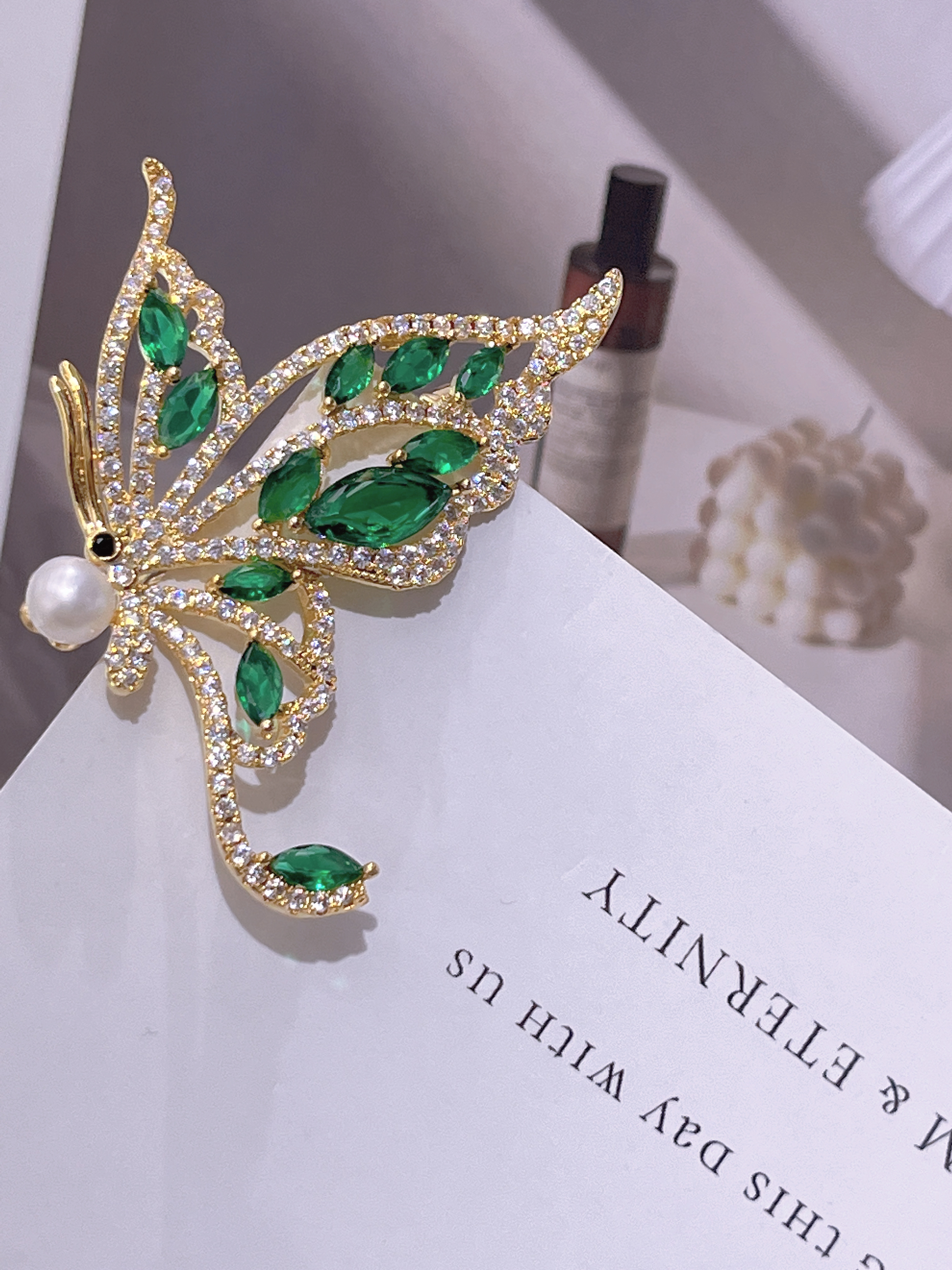 三丽鸥金属徽章沙特磁铁小胸针 钻球头绳领带胸针 精致饰品装饰品吊坠两用款3200714详情图5