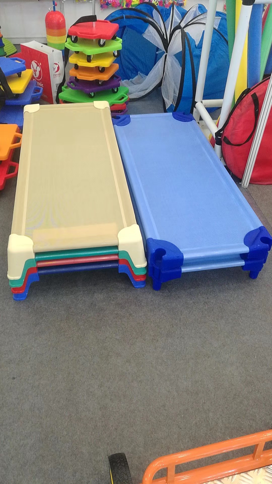 幼儿园儿童专用床午休床进口网布床塑料床新款网面床儿童单人睡床