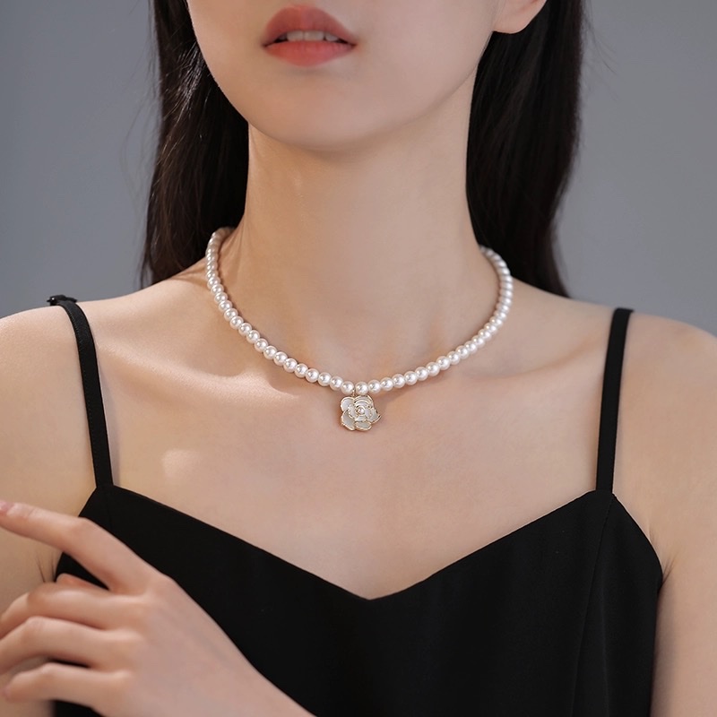 玫瑰花珍珠项链珍珠项链女短款 优雅贵气 简约时尚 高质量珍珠 高档礼物细节图