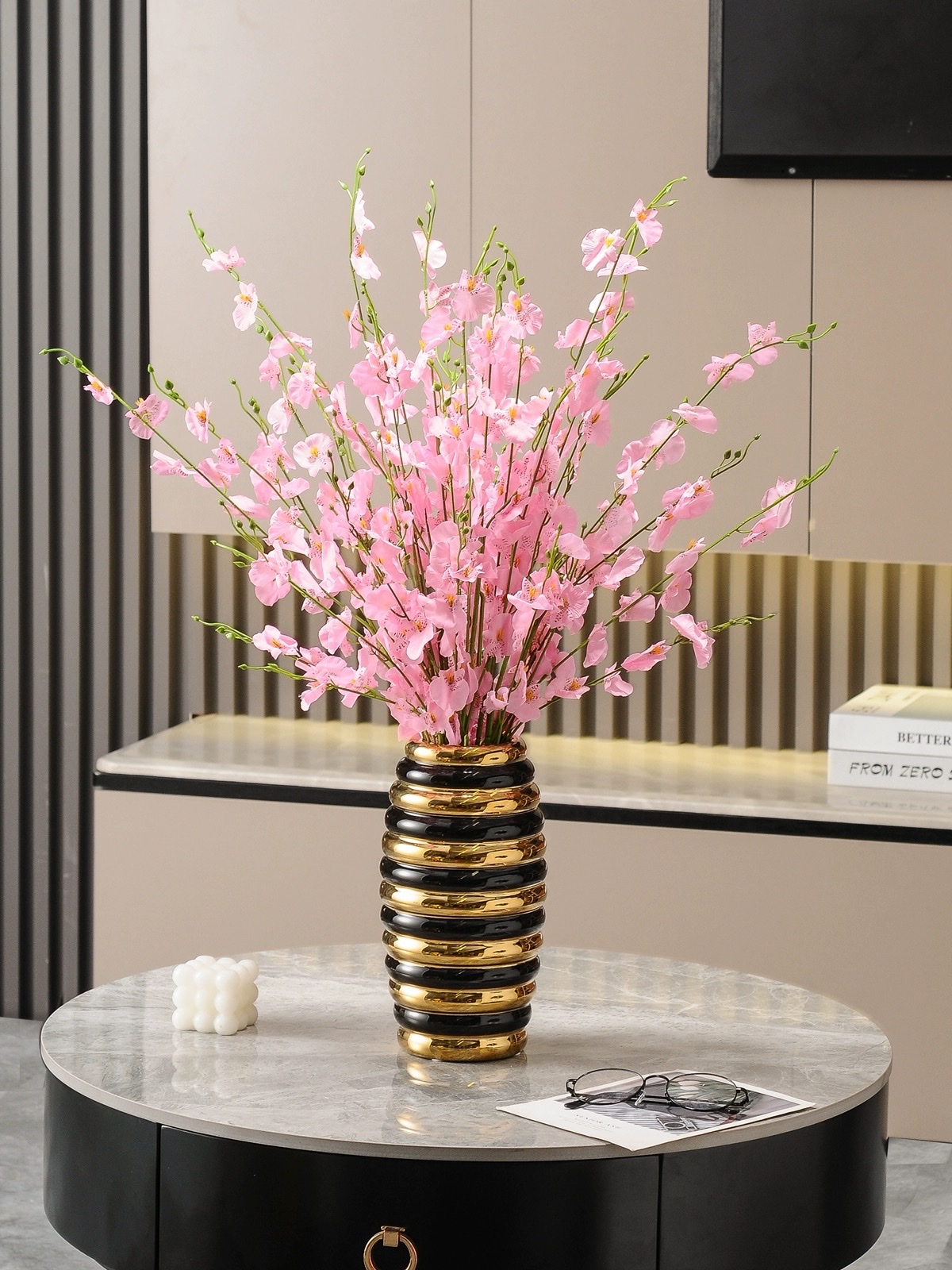 Light luxury ceramic vase ornaments, dry flower arrangements for the living room, fresh flower vases, new Chinese-style entrance hall, TV cabinets, dining table decorations details Picture