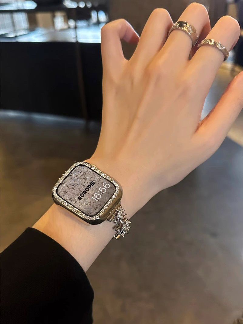 适用苹果手表iwatch9表带细款不锈钢金属星星链条applewatch8女款男女通用款手链手串详情图8