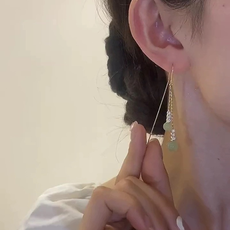 2024镶钻小清新珍珠长款流苏耳线简约小众设计感时尚百搭耳坠女细节图