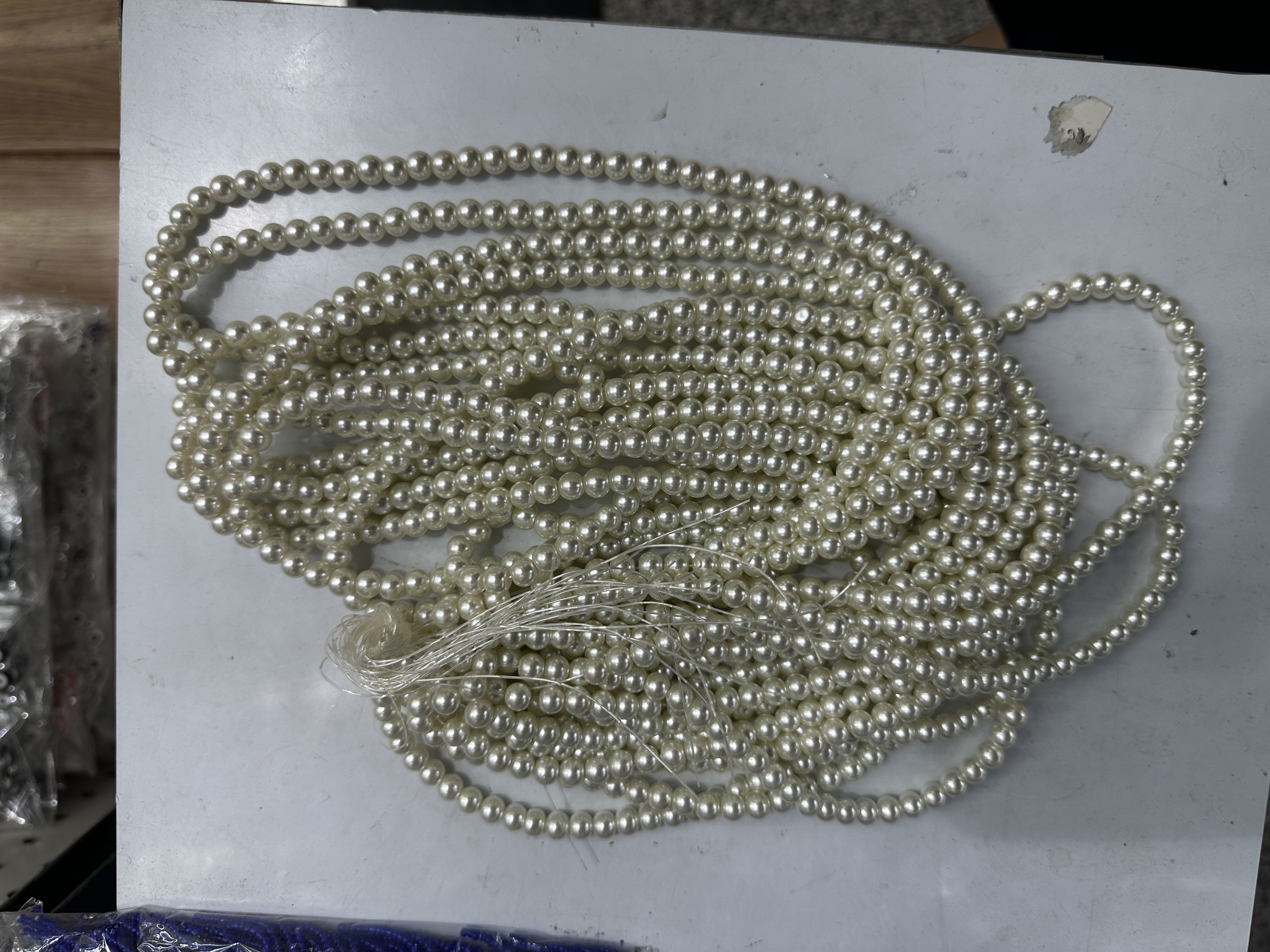 8mm 米白色 玻璃仿珍珠珍珠diy材料仿真装饰直孔米白珠子串珠饰品配件手工abs仿珍珠散珠厂家直销现货现发