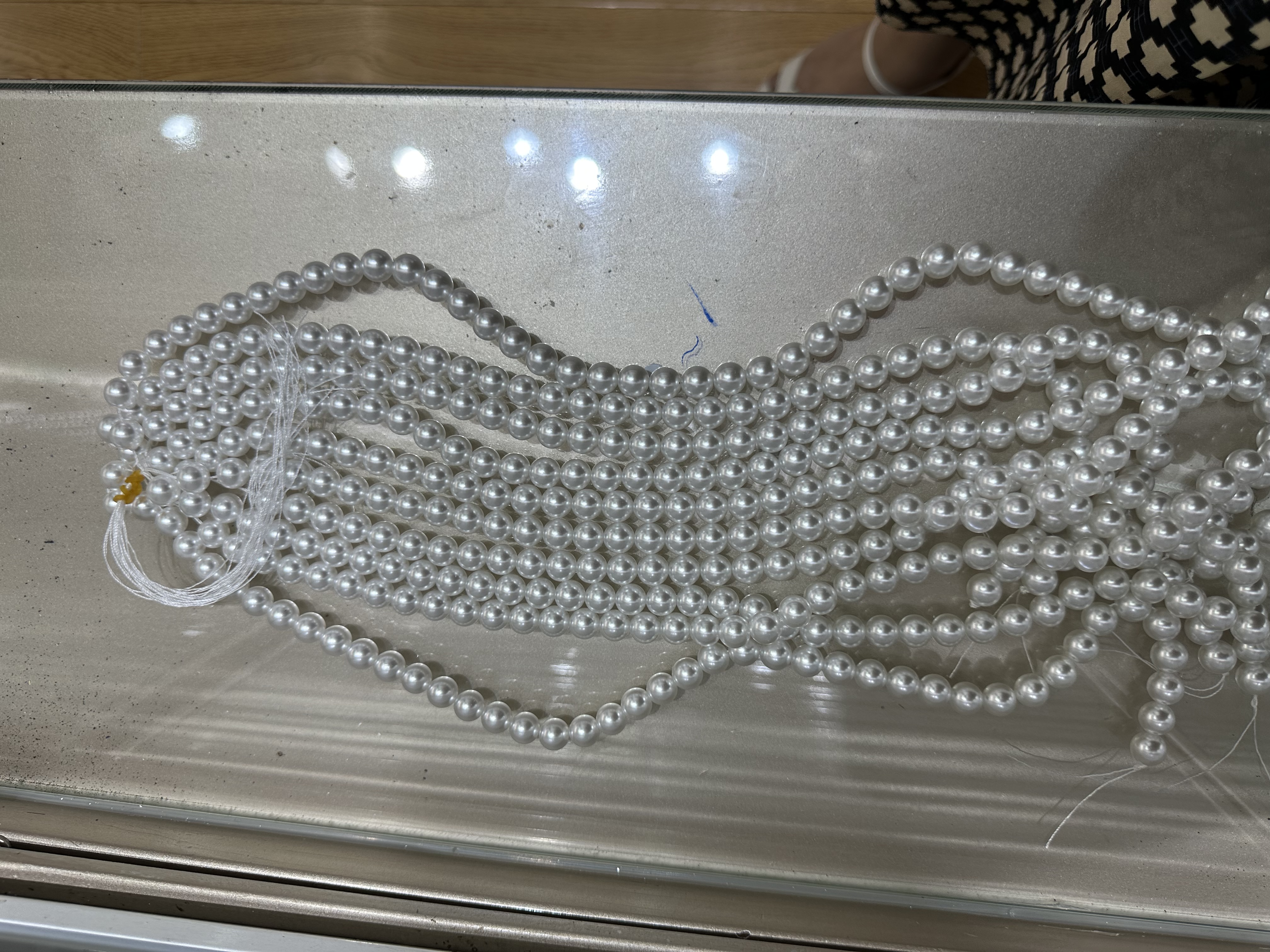不掉皮8mm仿珍珠DIY手工材料超细正圆直孔高亮仿珍珠子手串珠饰品配件散珠高亮玻璃仿珍珠手工配件米白色
