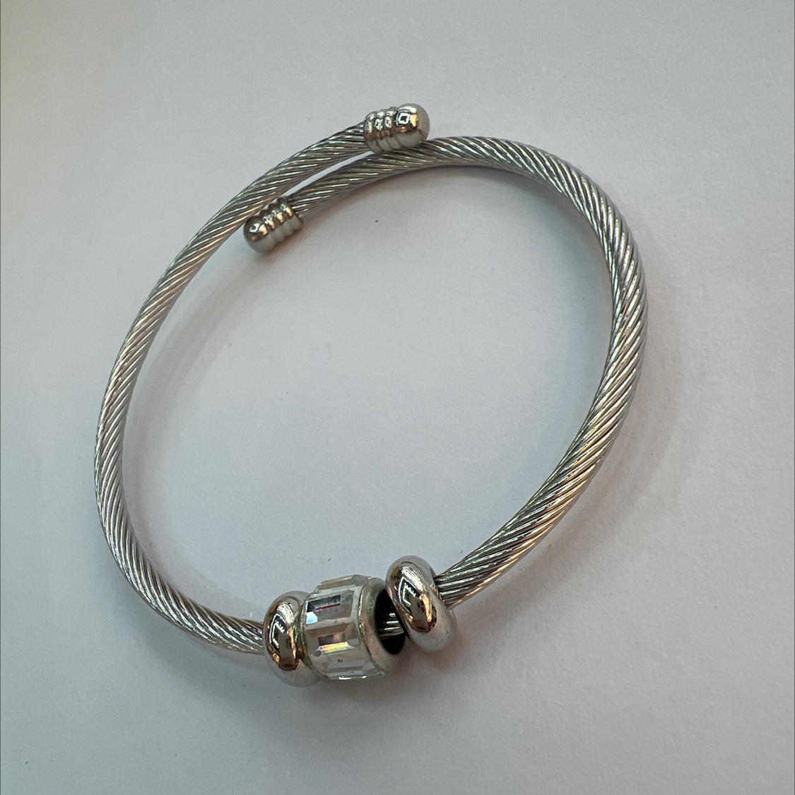 Simple and elegant stainless steel rings for bracelets, necklaces, jewelry and hand strings details Picture