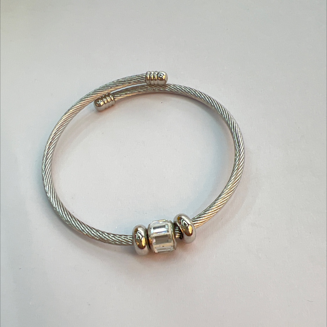 Simple and elegant stainless steel rings for bracelets, necklaces, jewelry and hand strings detail image 2