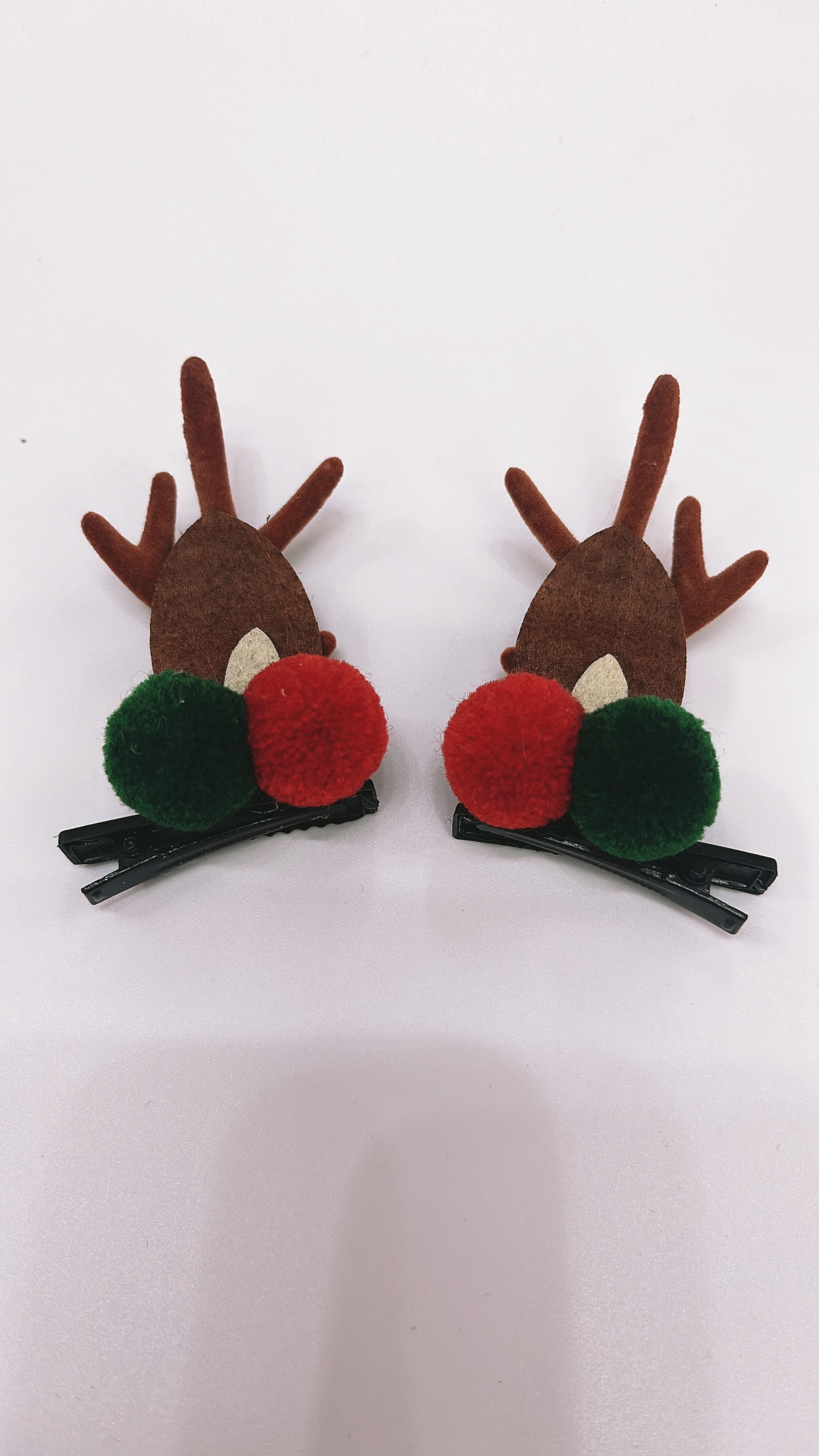 Amazon's best-selling children's bow hair, Christmas antler hair clips, QQ hairballs, Christmas hair accessories, luminous antler hair bands, girls' forest-style antler hair clips, headwear, adult and children's hair clips, small gifts detail image 5