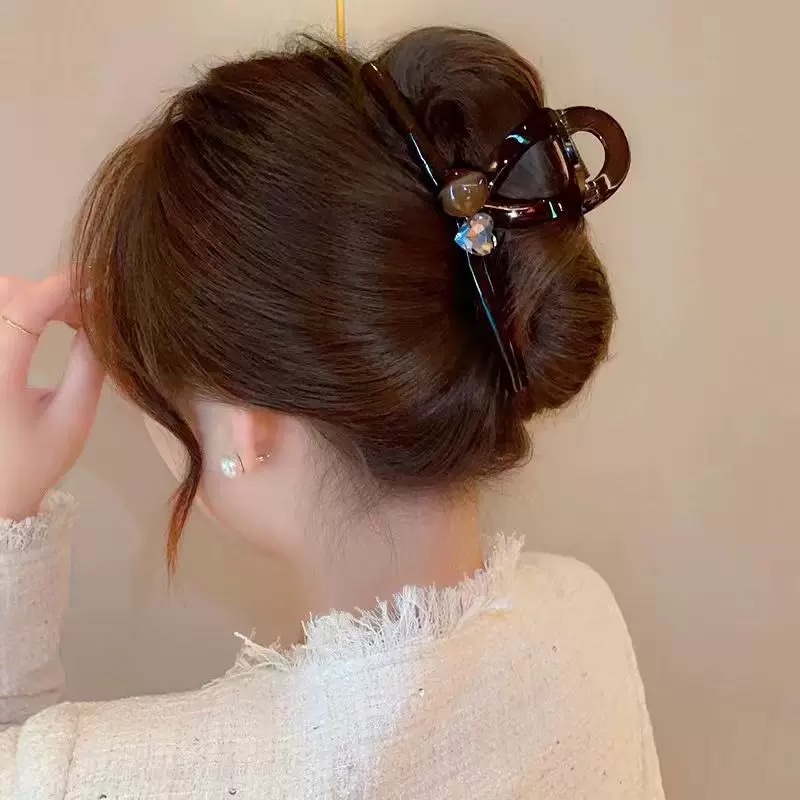 创意饰品头饰发夹发卡 独特设计发饰女士时尚优雅装饰品发饰礼品新饰代白底实物图