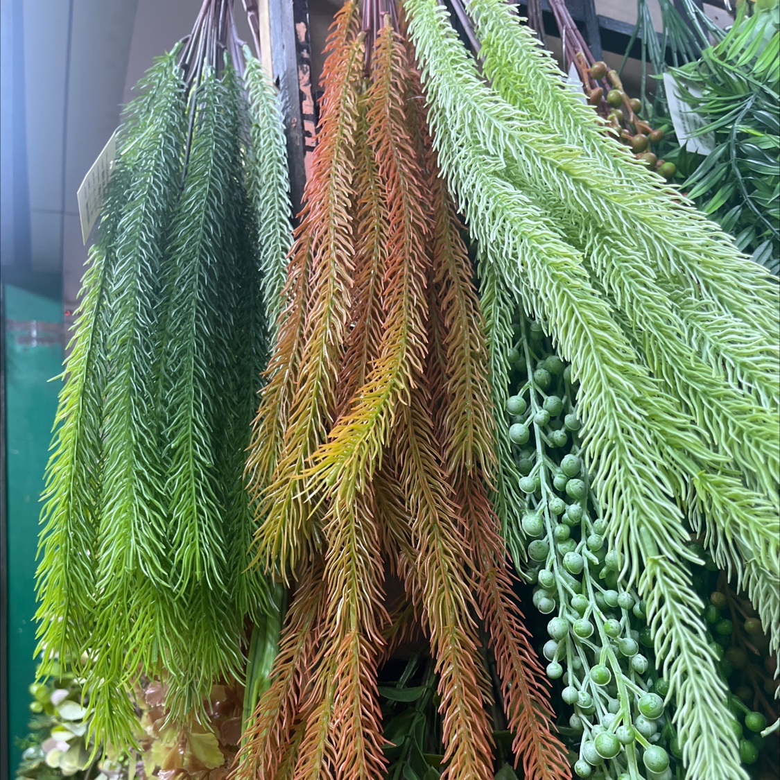 仿真壁挂蕨叶藤条吊顶绿色植物藤蔓装饰绿植墙壁装饰产品图