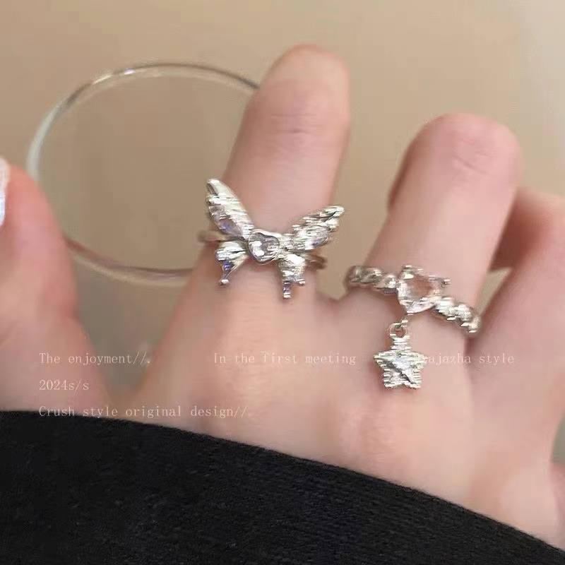 Butterfly Star Zircon Open Ring for Girls 2024 New bestseller, cold style ring, unique and niche index finger ring Application Scenario