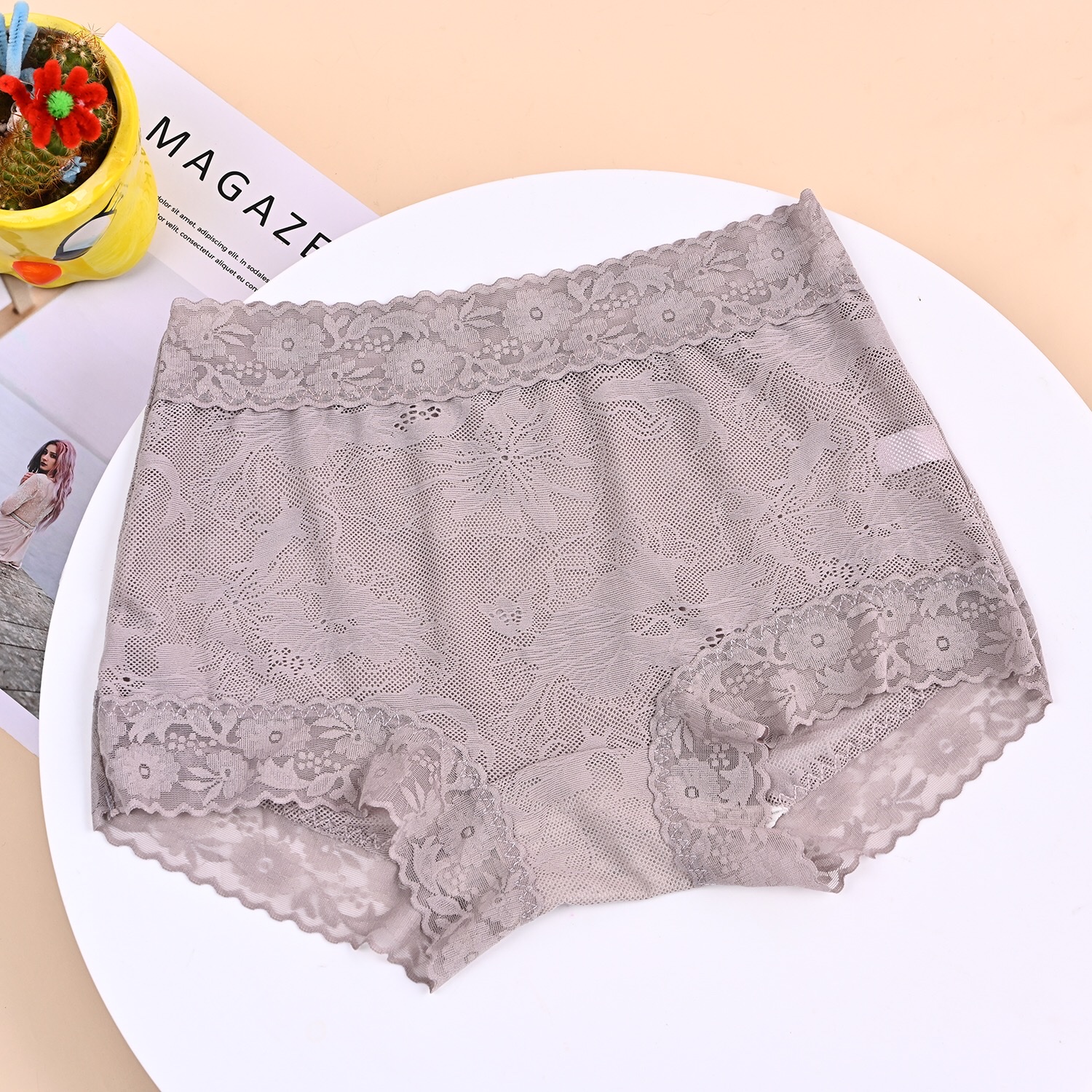Burst Solid Color High Waist Lace Girls Underwear Sexy Lightweight Breathable Comfortable White Bottom Crotch Women Briefs undefined