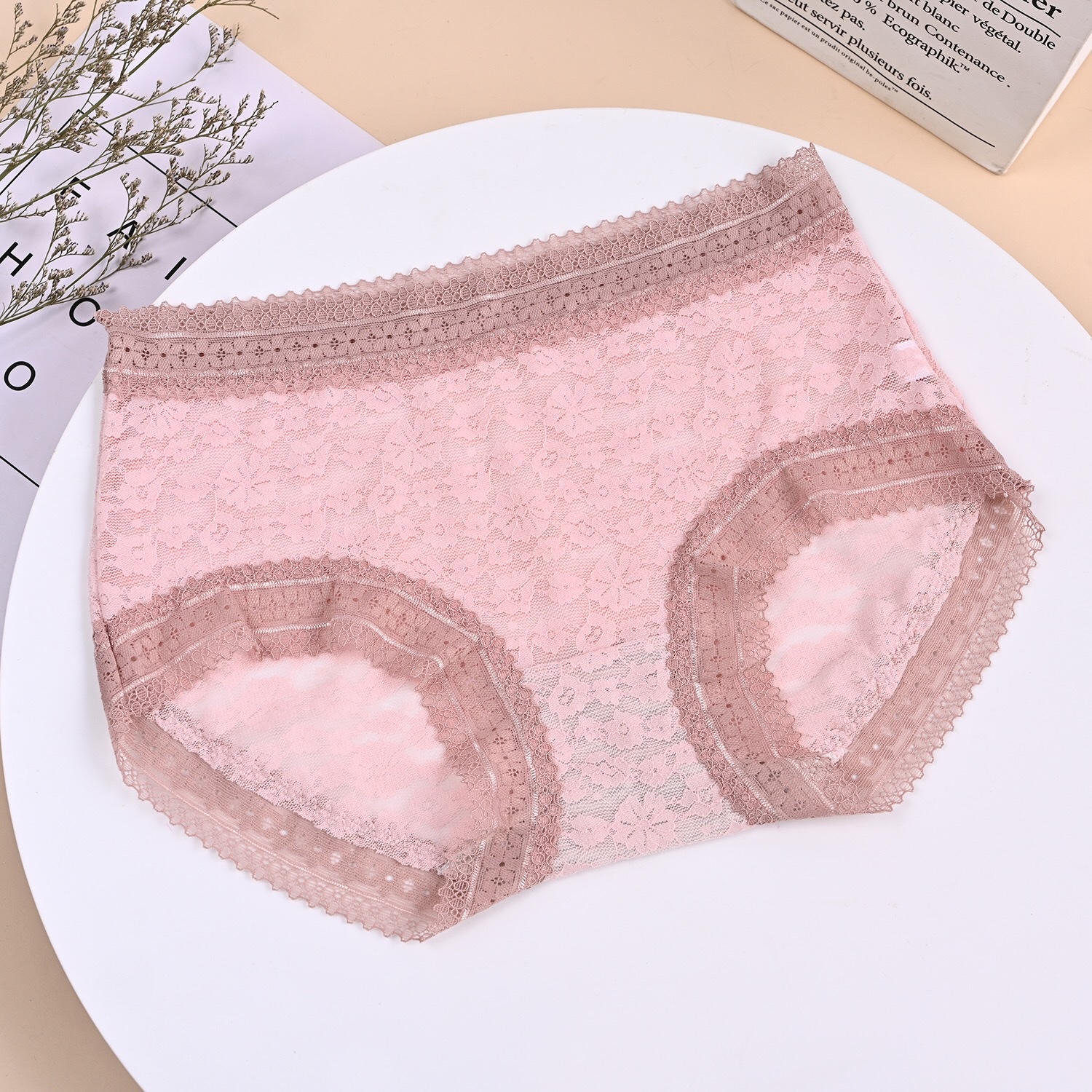 Underwear Solid Color Mid-Waist Lace Girls Underwear Sexy Lightweight Breathable Comfortable White Bottom Crotch Women Briefs
