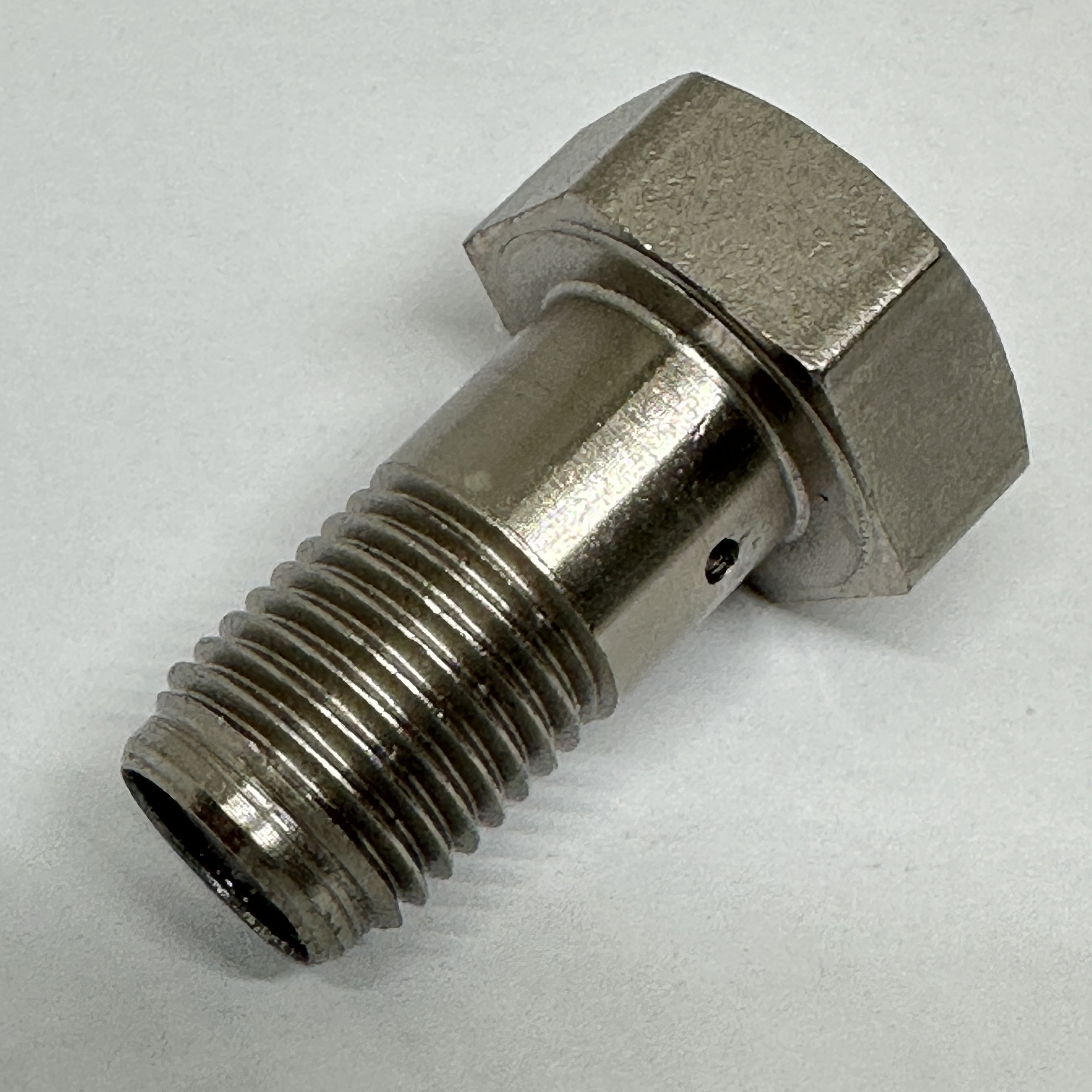 Auto parts for Volvo Truck engine relief valve relief valve 20884328