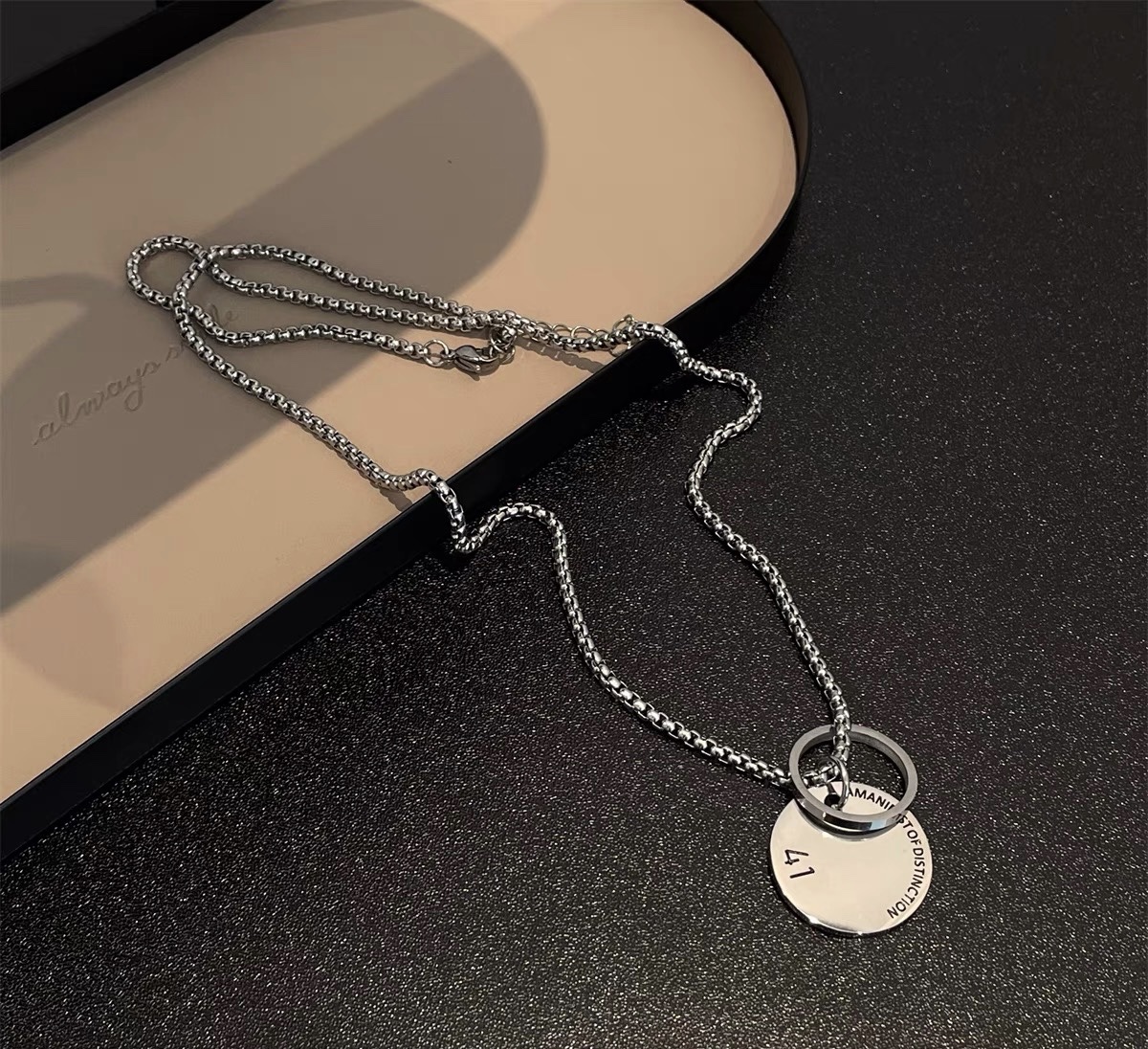 Factory direct sales: Ring letter versatile titanium steel men's necklace, women's collarbone chain, hip-hop style niche design, high-end sweater chain details Picture