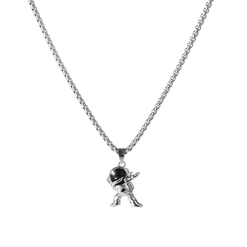 Factory direct sales of hip-hop trendy brand street necklaces, boys' fashionable street dance show decorations, personalized diamond-encrusted cool hoodies, sweater chains detail image 1