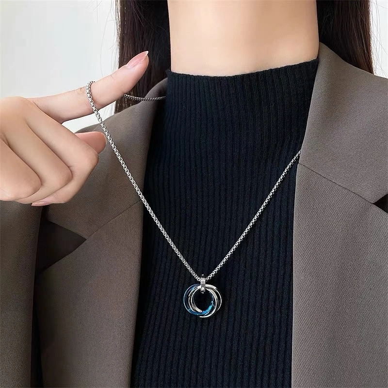 Factory direct sales of ins influencer "Three Lives and Three Worlds" couple necklaces, personalized and trendy men's hip-hop necklaces, sweater chains, titanium steel pendants for men detail image 5