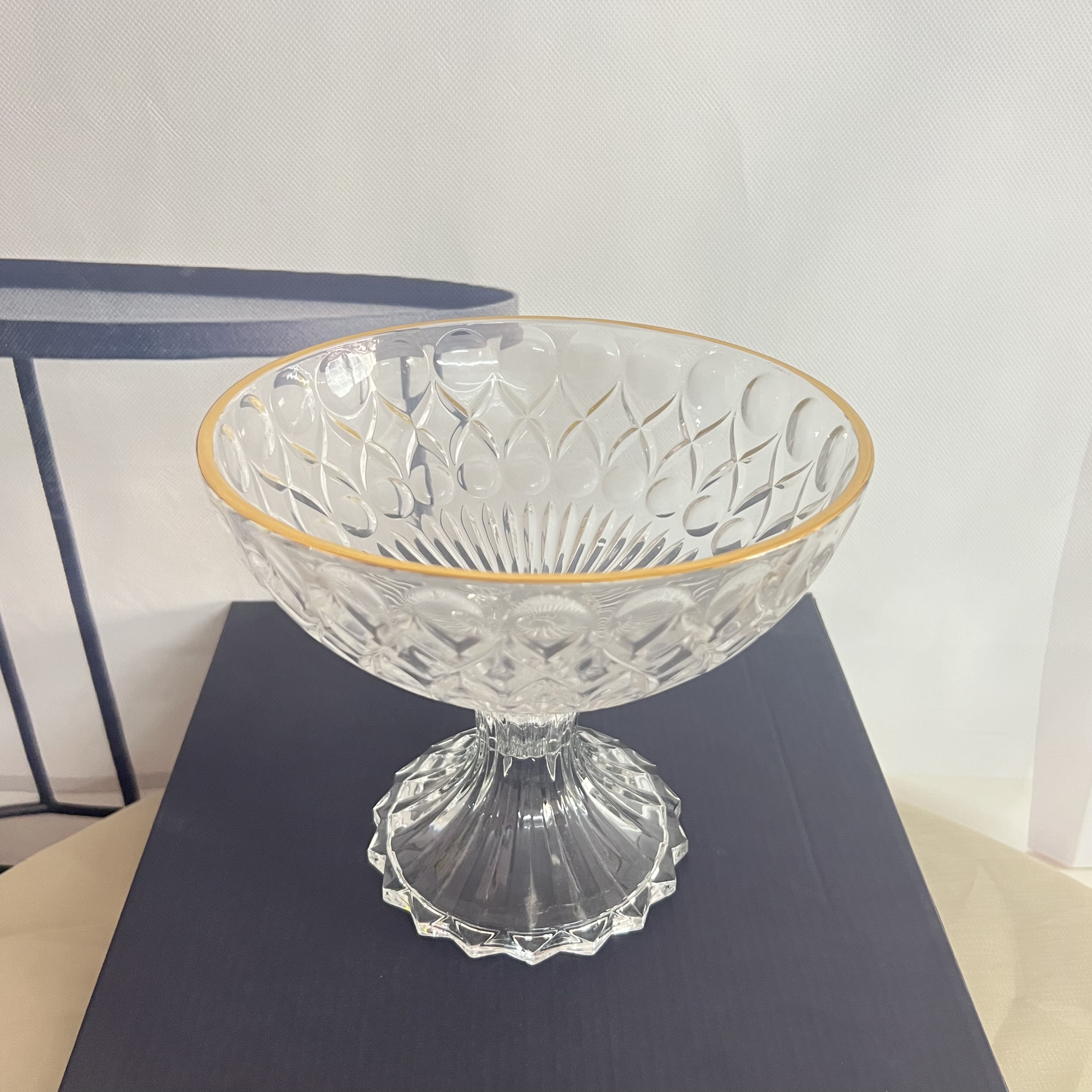 Glass fruit plate, crystal glass fruit plate, glass vase details Picture